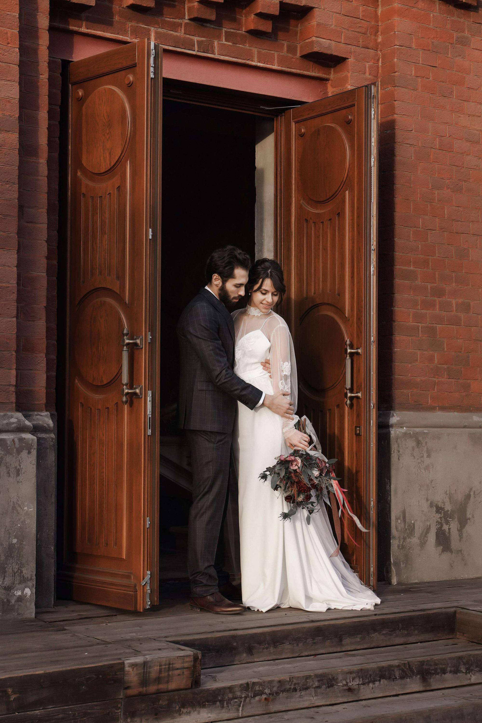 Dark and Light. Алина Малышева, свадебный и семейный фотограф Москва