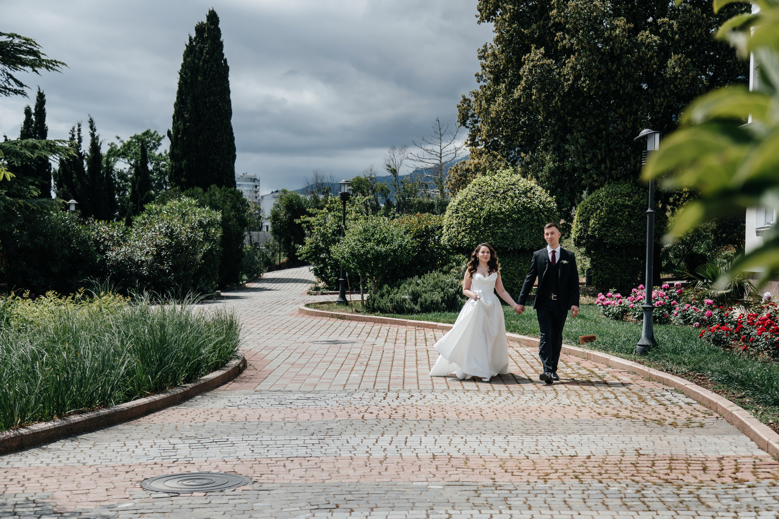 Парк Харакс, май в Крыму. Анонс свадьбы Ильи и Ксении. Свадебный фотограф в Крыму и Севастополе Ольга Баскакова