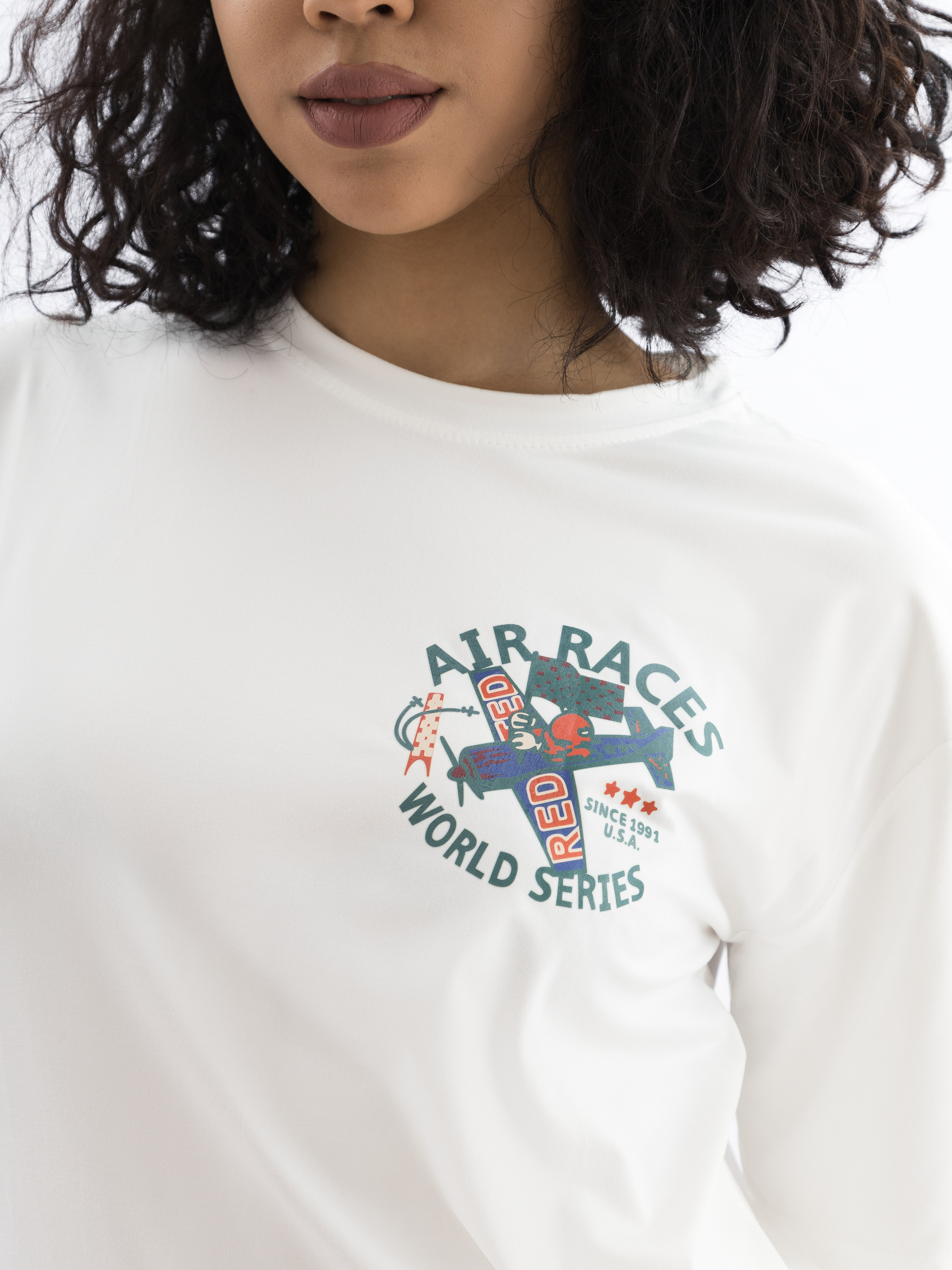 Одежда. Предметная фотосъемка в Алматы. Предметный фотограф для маркетплейстов Артур Ахмадиев