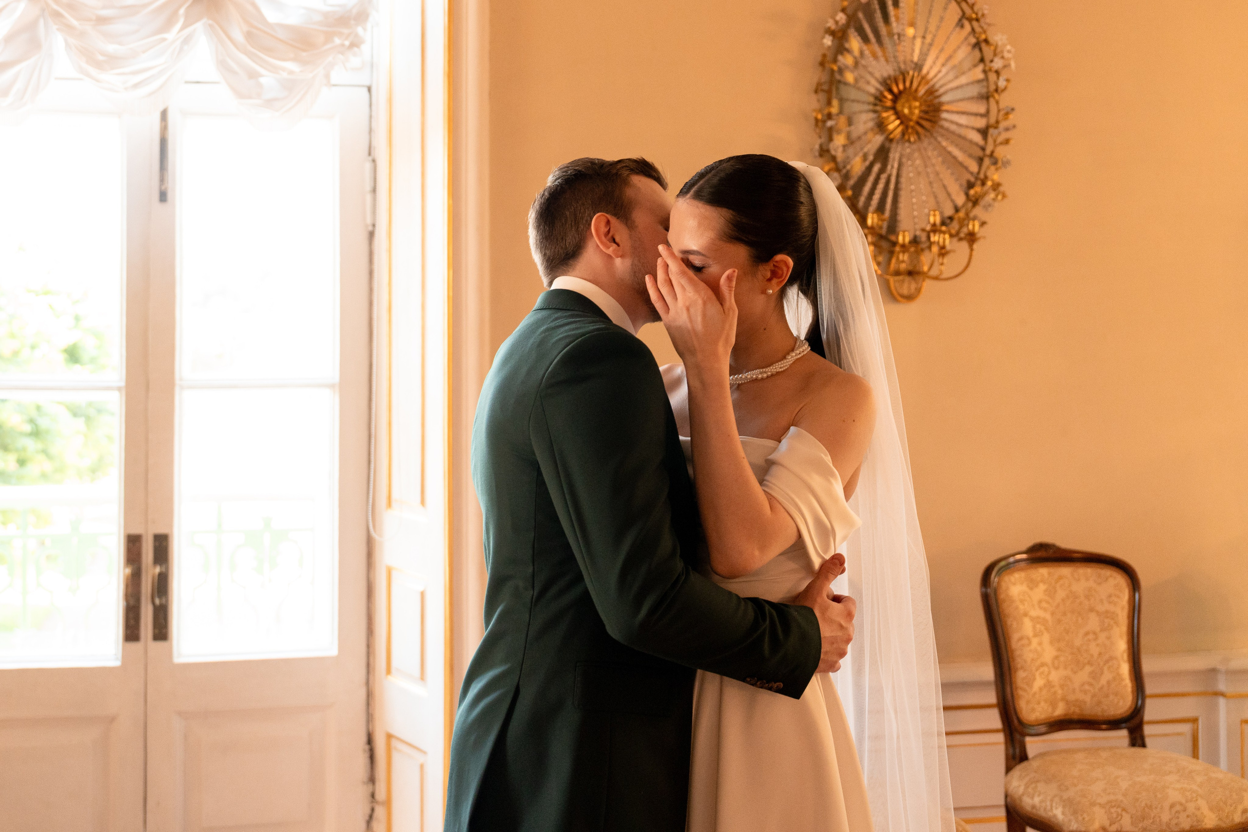 Влад и Илина в Кусково. Свадебный фотограф в Москве Анна Полушина