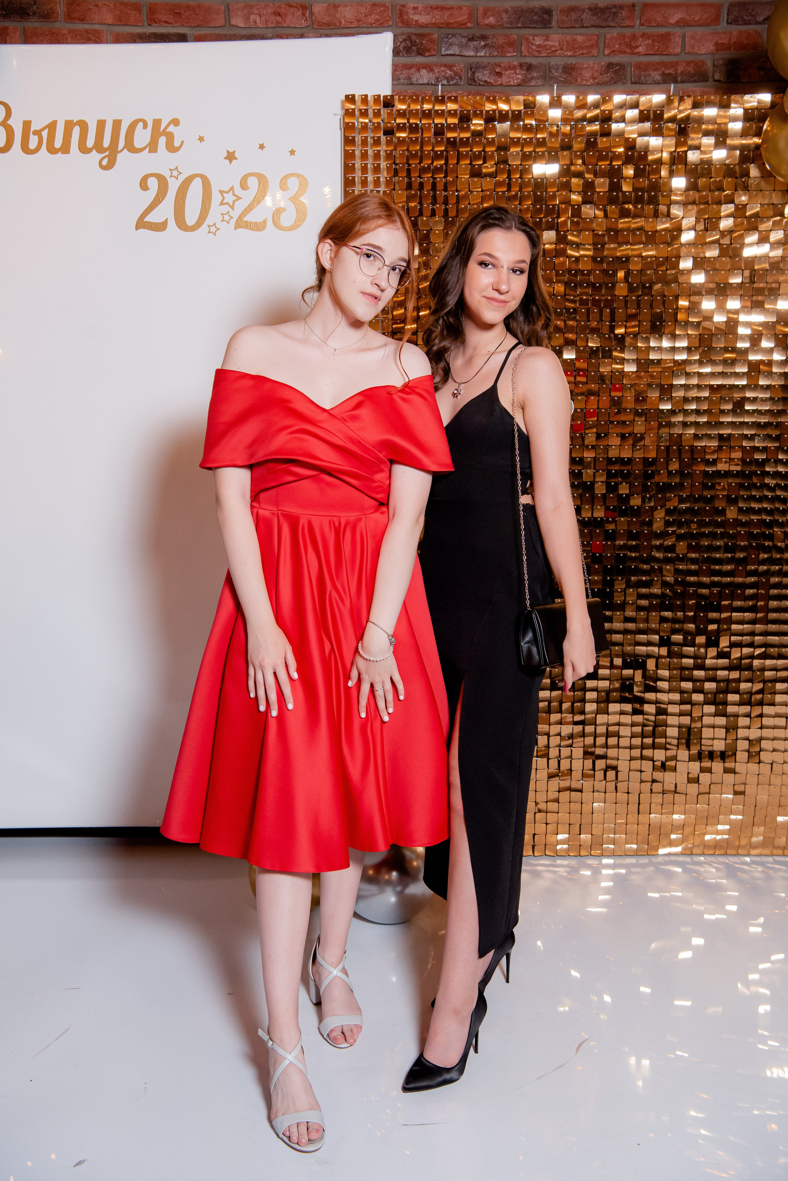 30 Школа. Вручение и Банкет. ДК Юбилейный и Банхоф. Фотограф в Волгограде и Волжском Александр Горбань