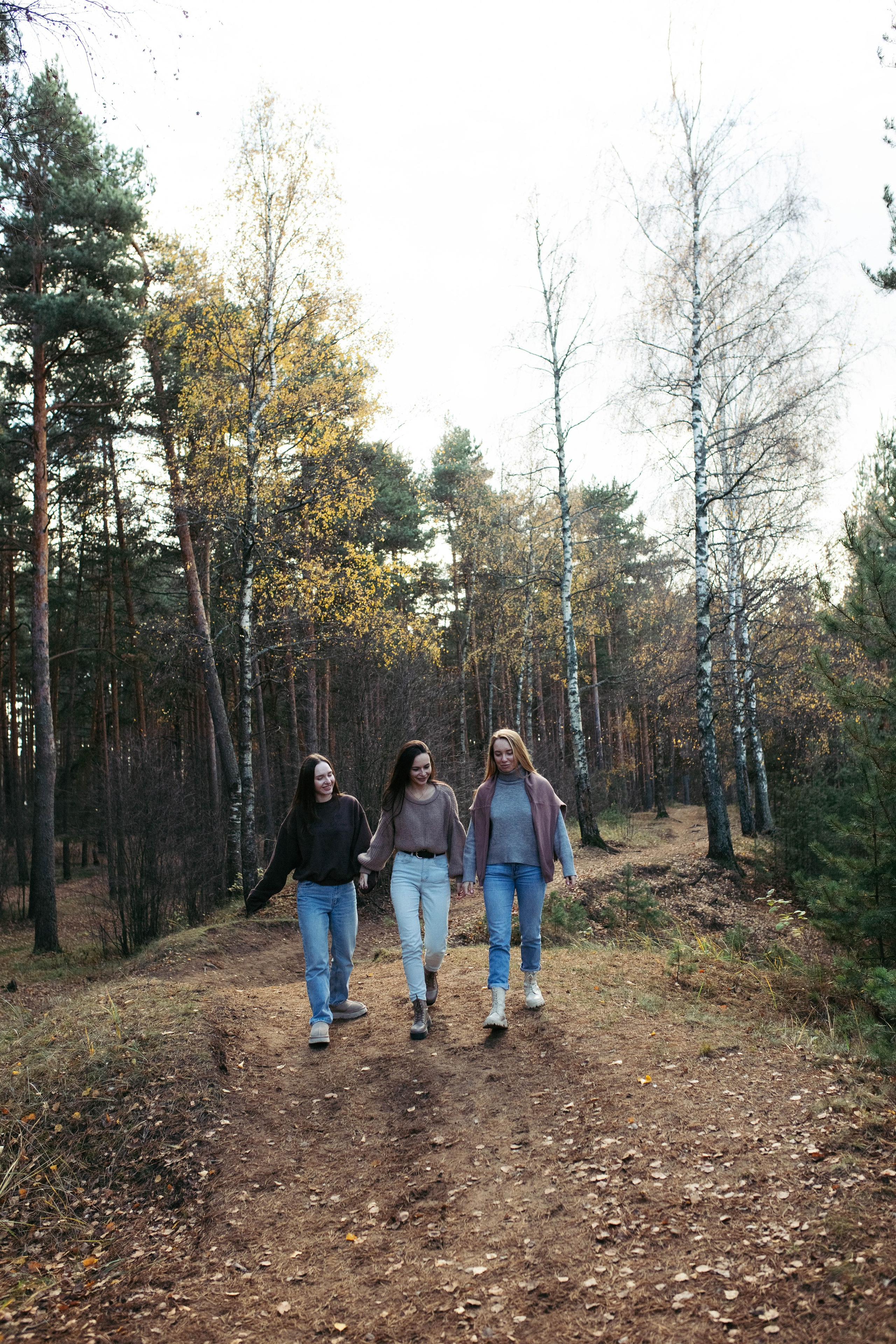 Подружки Алена Лера и Аня. Семейный и женский фотограф в Москве/Твери. Меня зовут Яна Гош