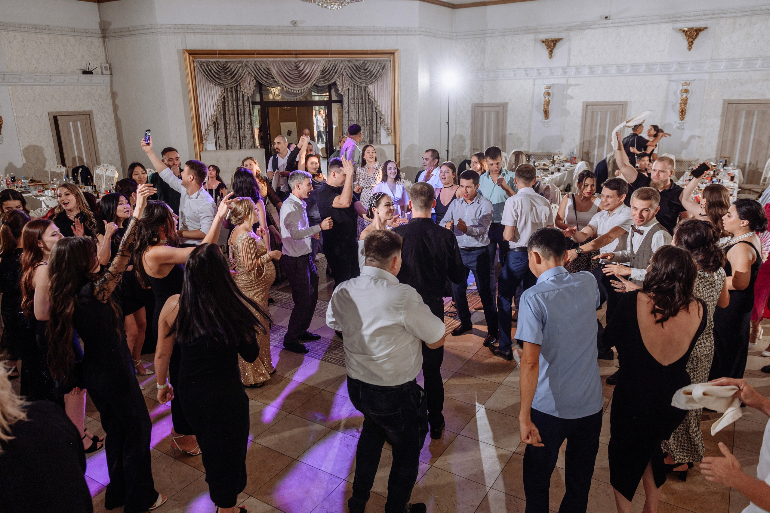 Петр и Надежда 2024. Семейный и свадебный фотограф в Улан-Удэ, Иркутске Илья Спектор