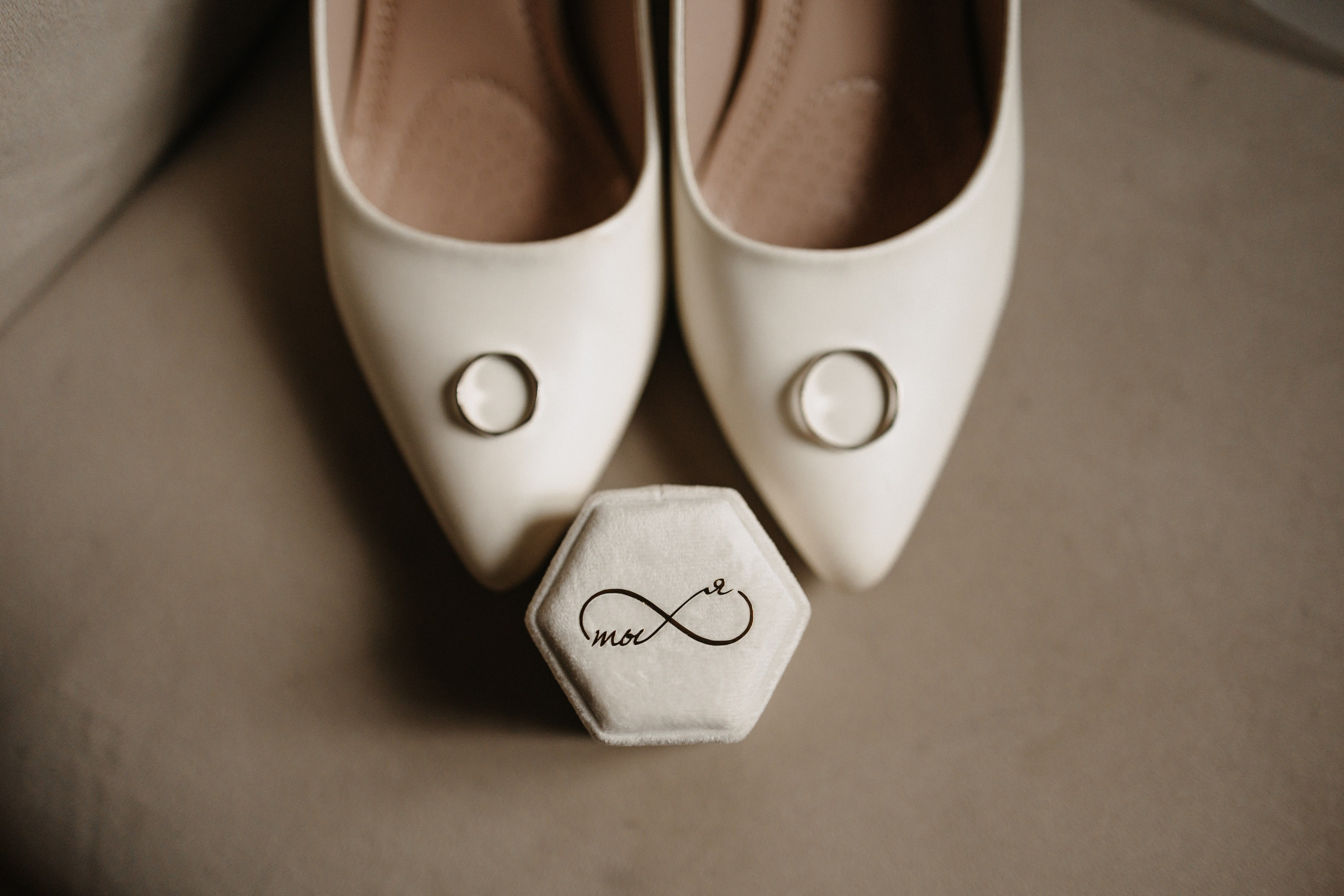 Илья и Ксюша (2024). Свадебный и семейный фотограф в Москве Яна Шувалова