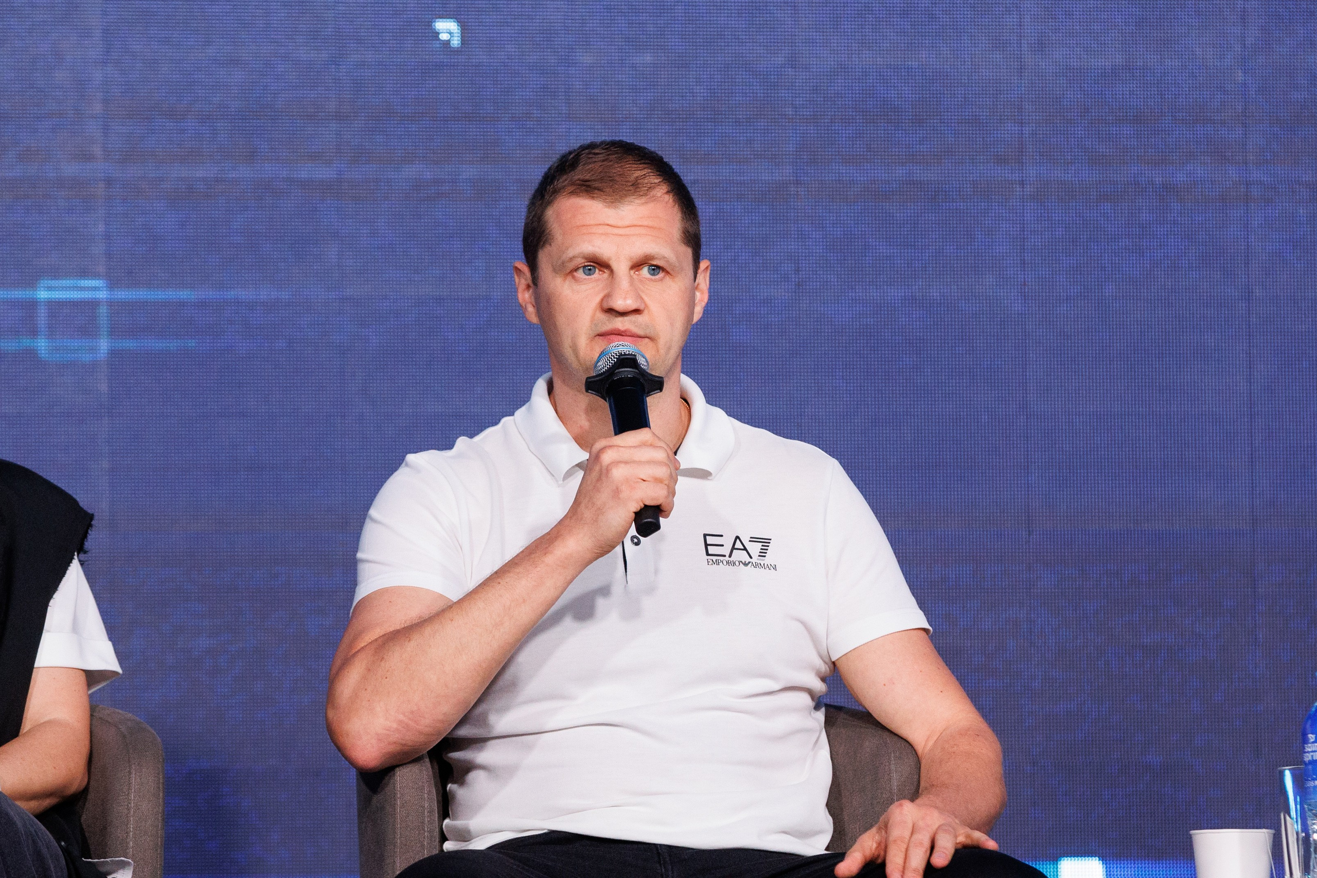 Сила Притяжения. Репортажный Фотограф в Москве Юра Гушан