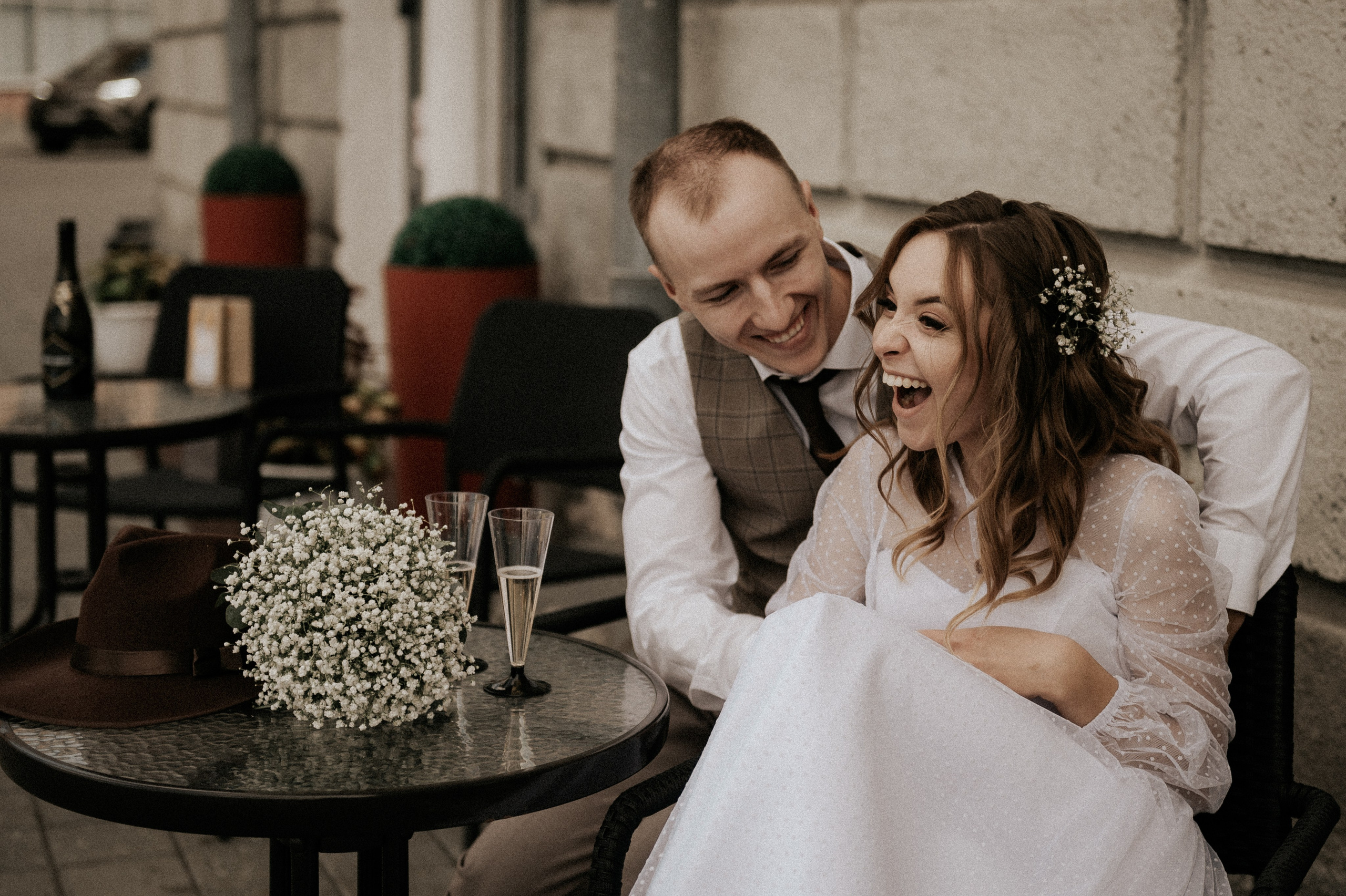 Свадебные фотографии. Фотограф в Барнауле Дарья Бутурлакина. Люби.Цени.Касайся