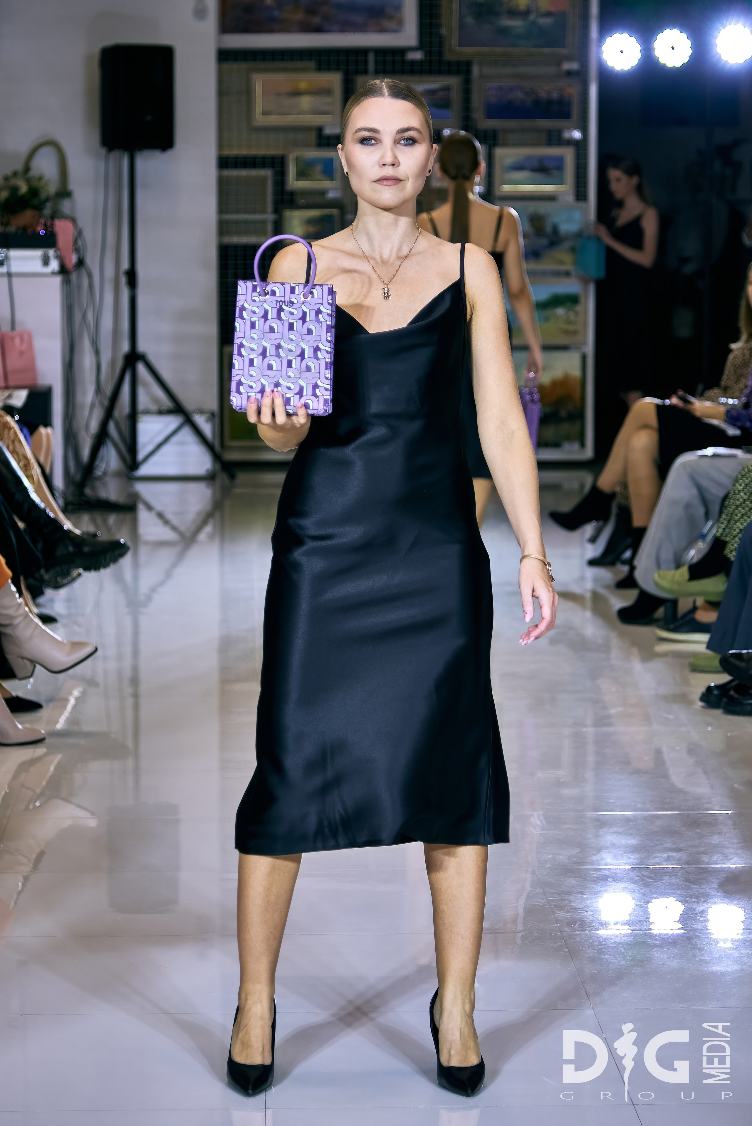 Tous | fashion show. Showbiz | Fashion | Reportage