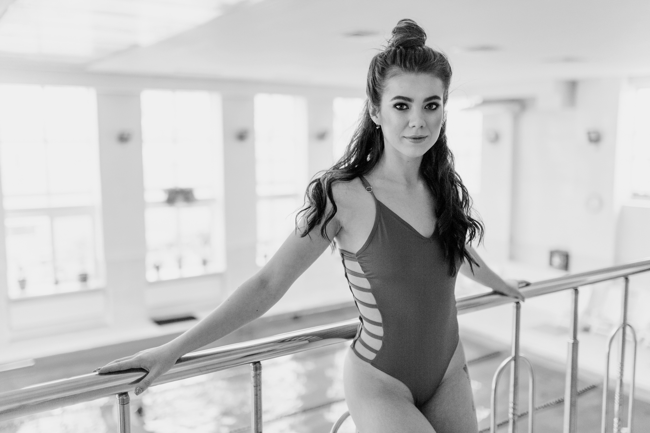 Вика. Фотосессия в бассейне. Свадебный и семейный фотограф Наталья Бородина