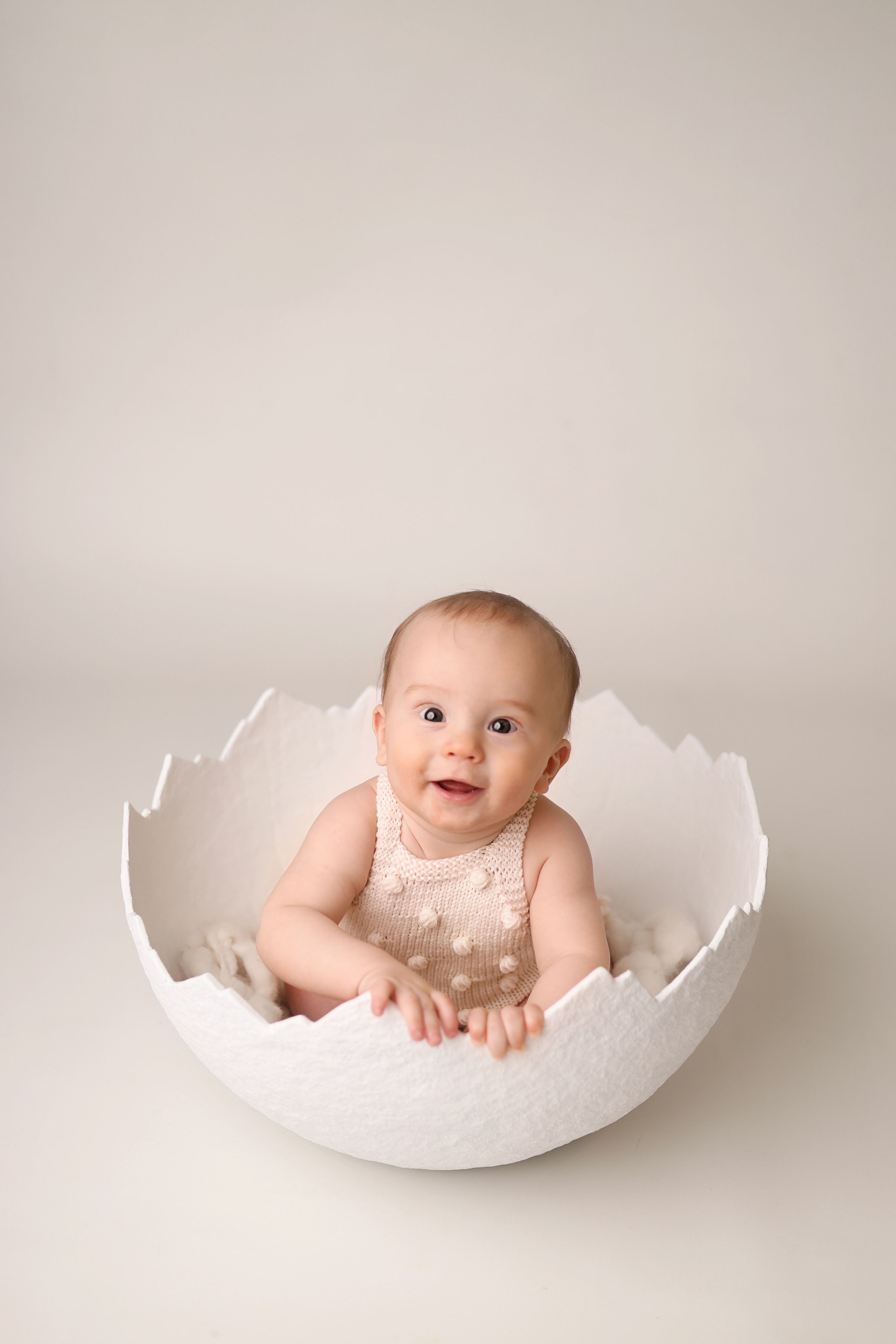 Фотосъемка малыша в 6 месяцев в Москве. Фотограф новорожденных Москва. Ньюборн фотограф Москва