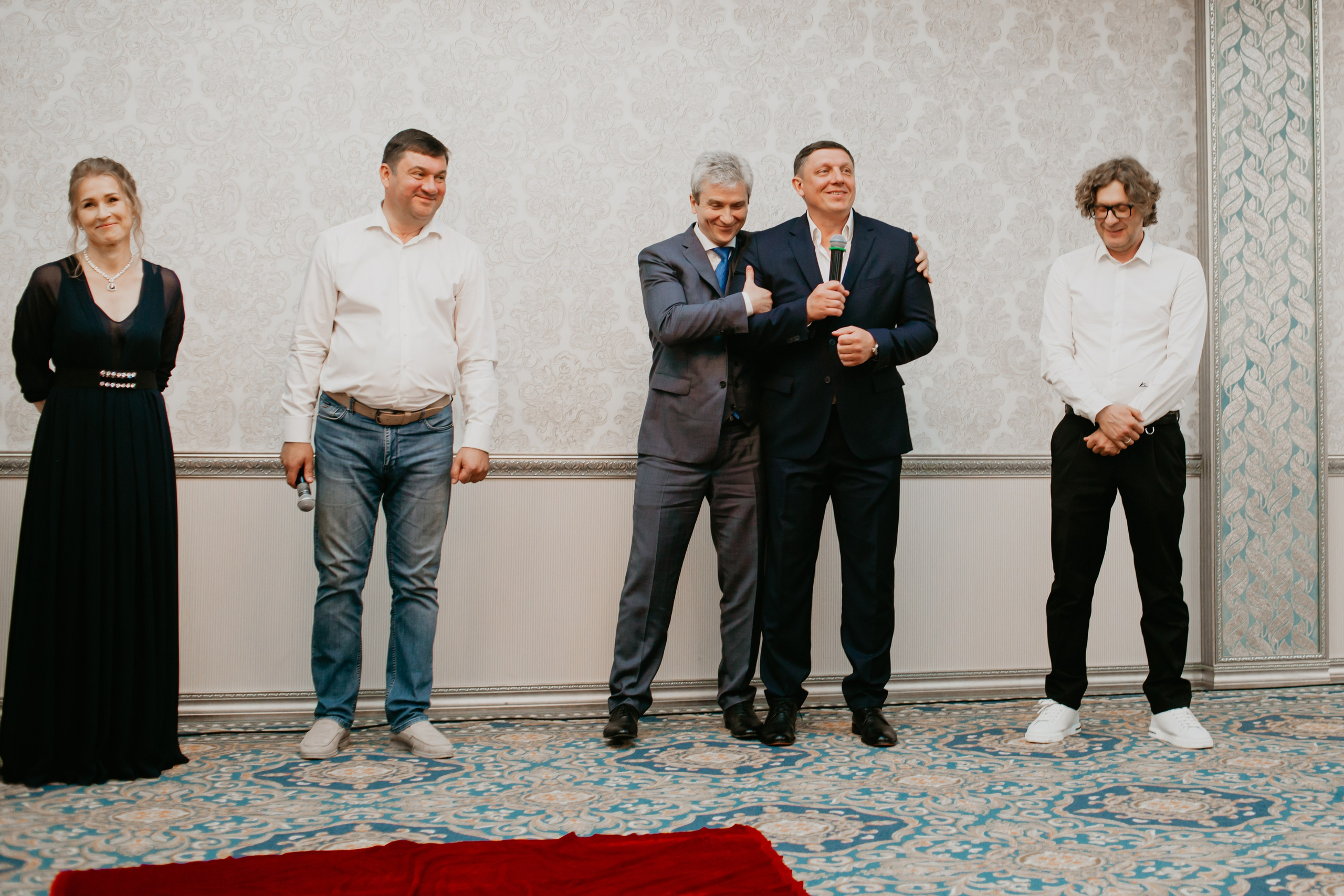 Выпускной. 11 лицей. Фотограф в Челябинске Ополихина Анна