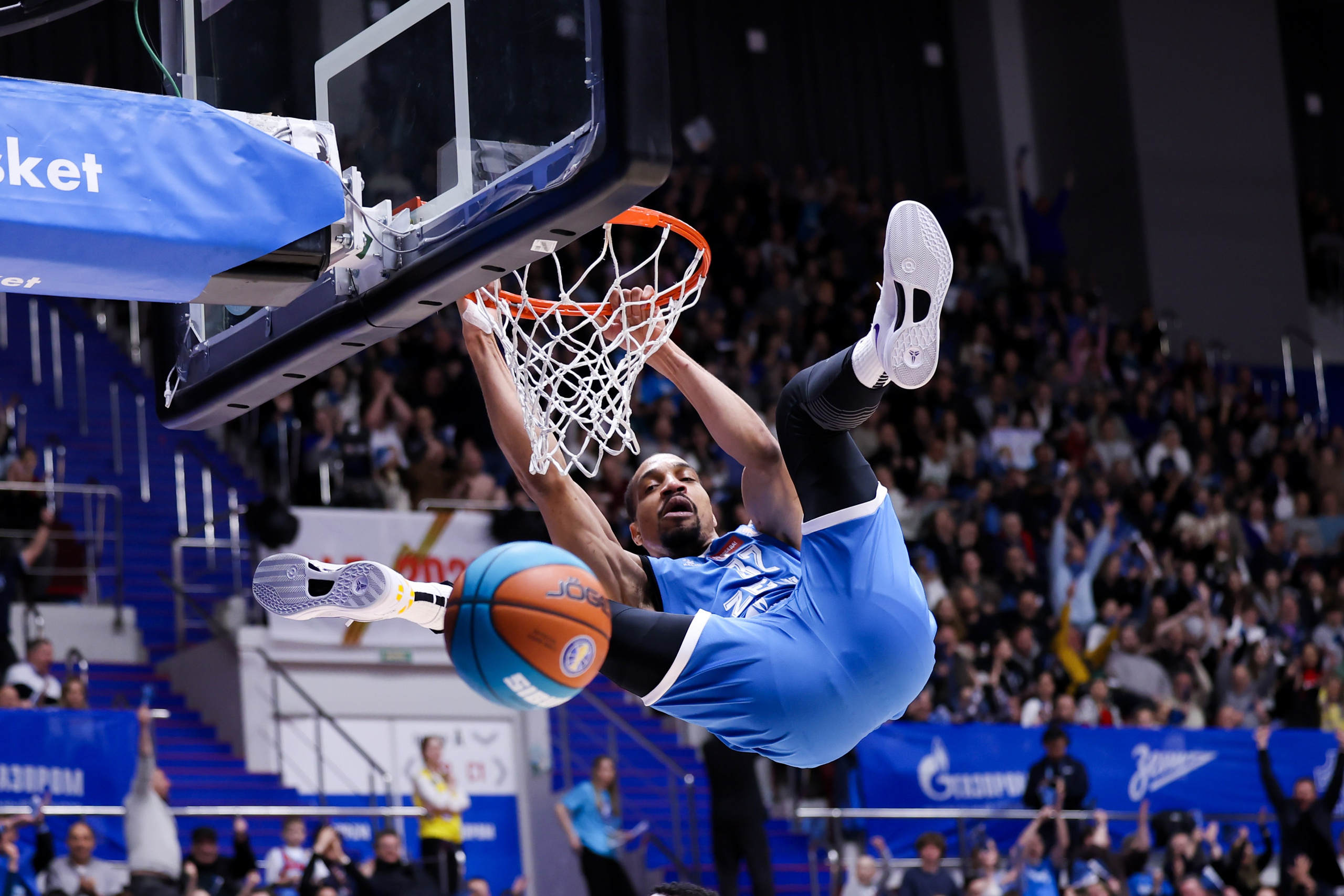 БК Зенит — БК Локомотив-Кубань 07.05.2025. Спортивный и репортажный фотограф Антон Тереханов