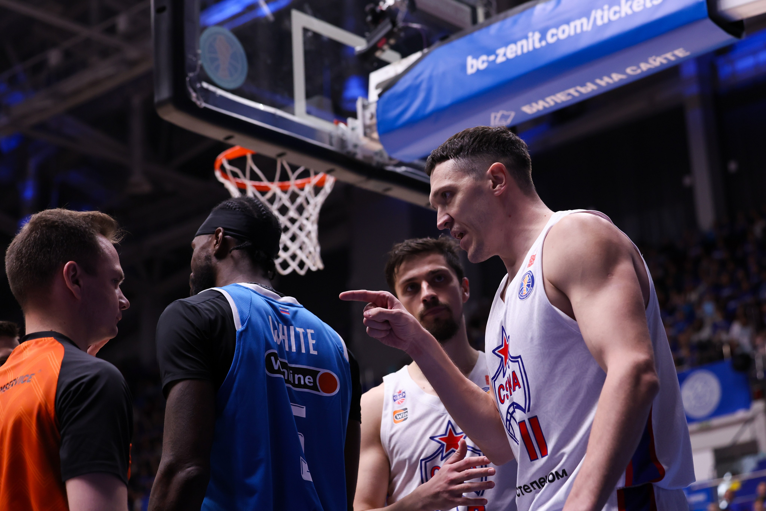 БК «Зенит» — БК «ЦСКА» финал ЕЛ ВТБ 1 игра 27.05.2025. Спортивный и репортажный фотограф Антон Тереханов