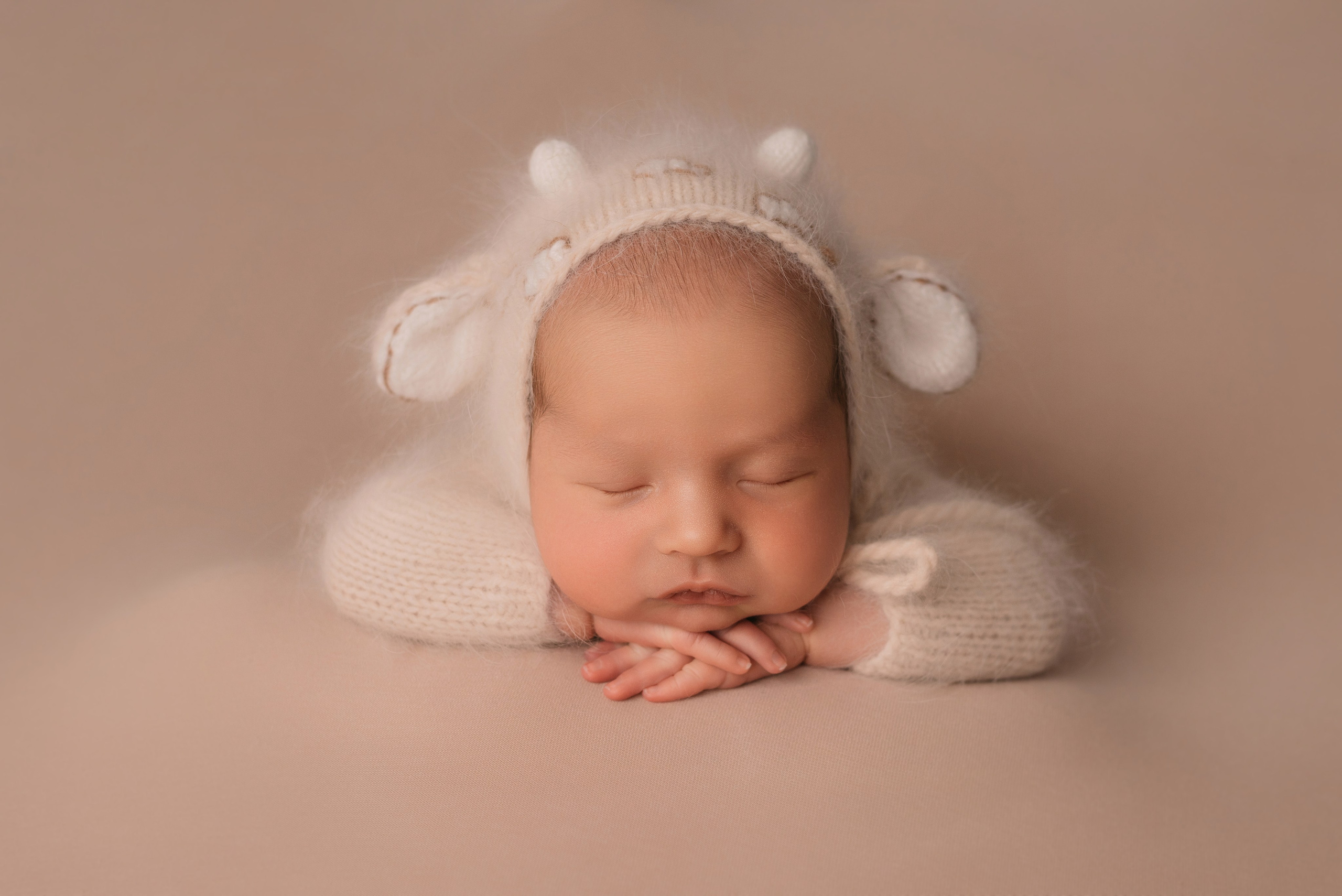 Лев. Фотограф новорожденных Белгород