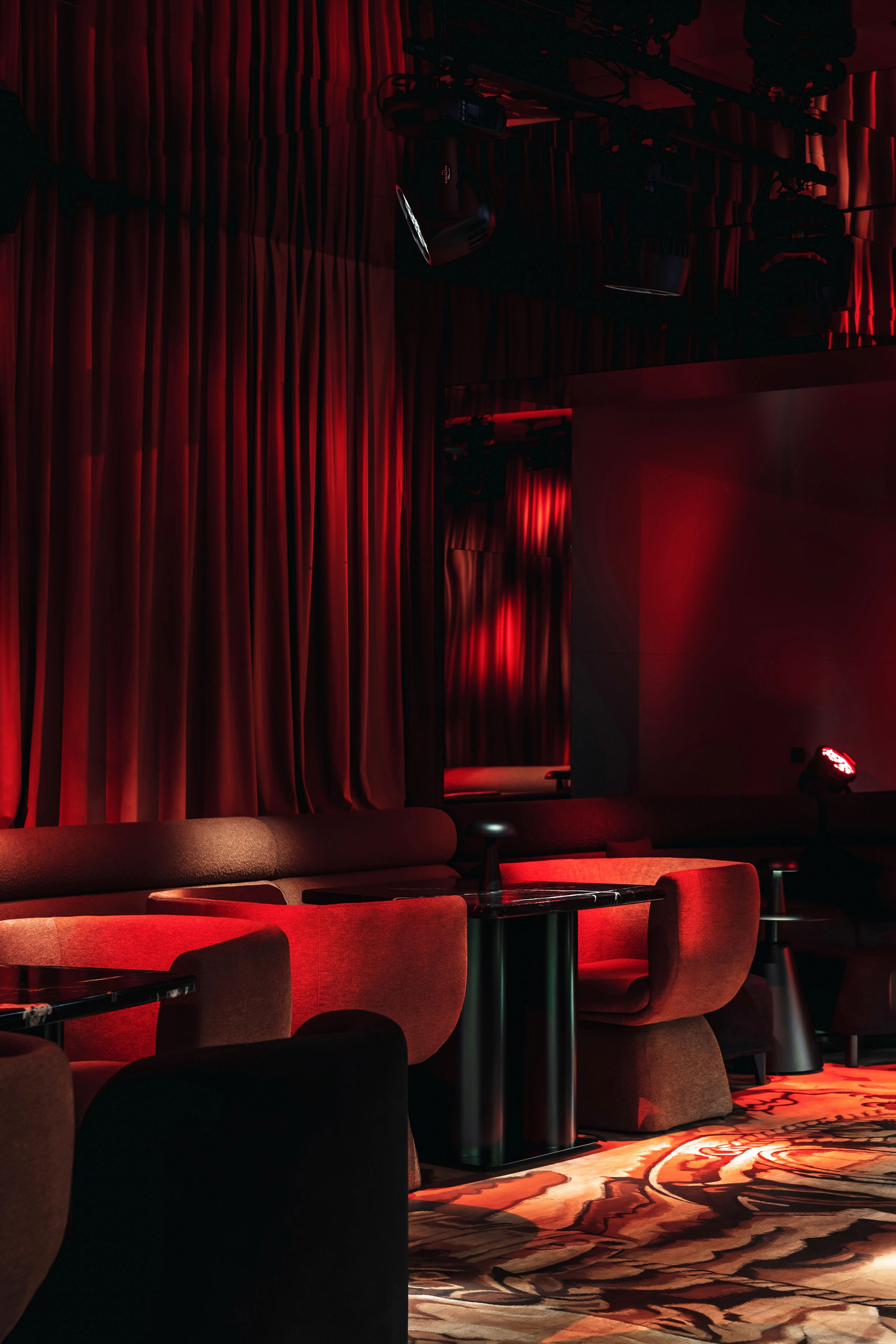 (S)AINT. Репортажный фотограф в Санкт-Петербурге Жолудев Владислав