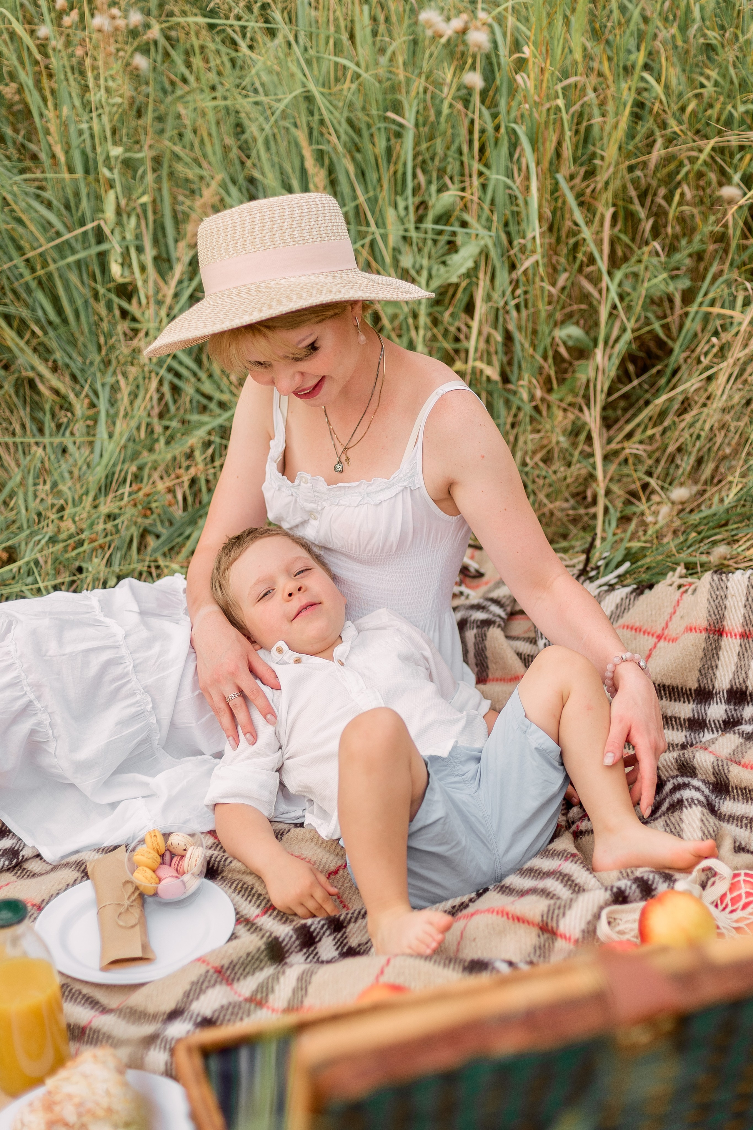 В поле. Фотограф Юлия Попова