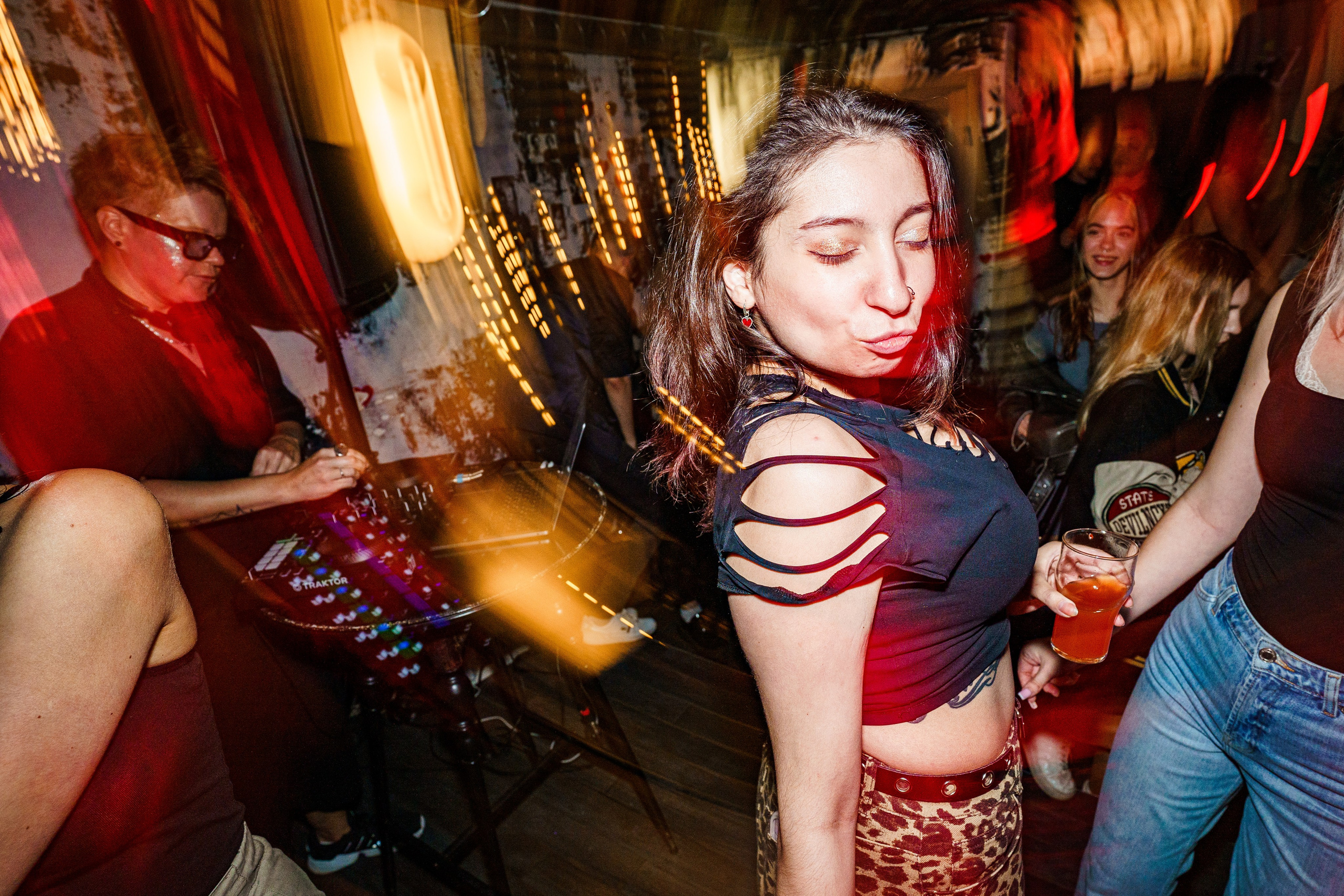 Бар разбитых сердец. Last summer party. Концертный и репортажный фотограф в Санкт-Петербурге Слава Пахомов