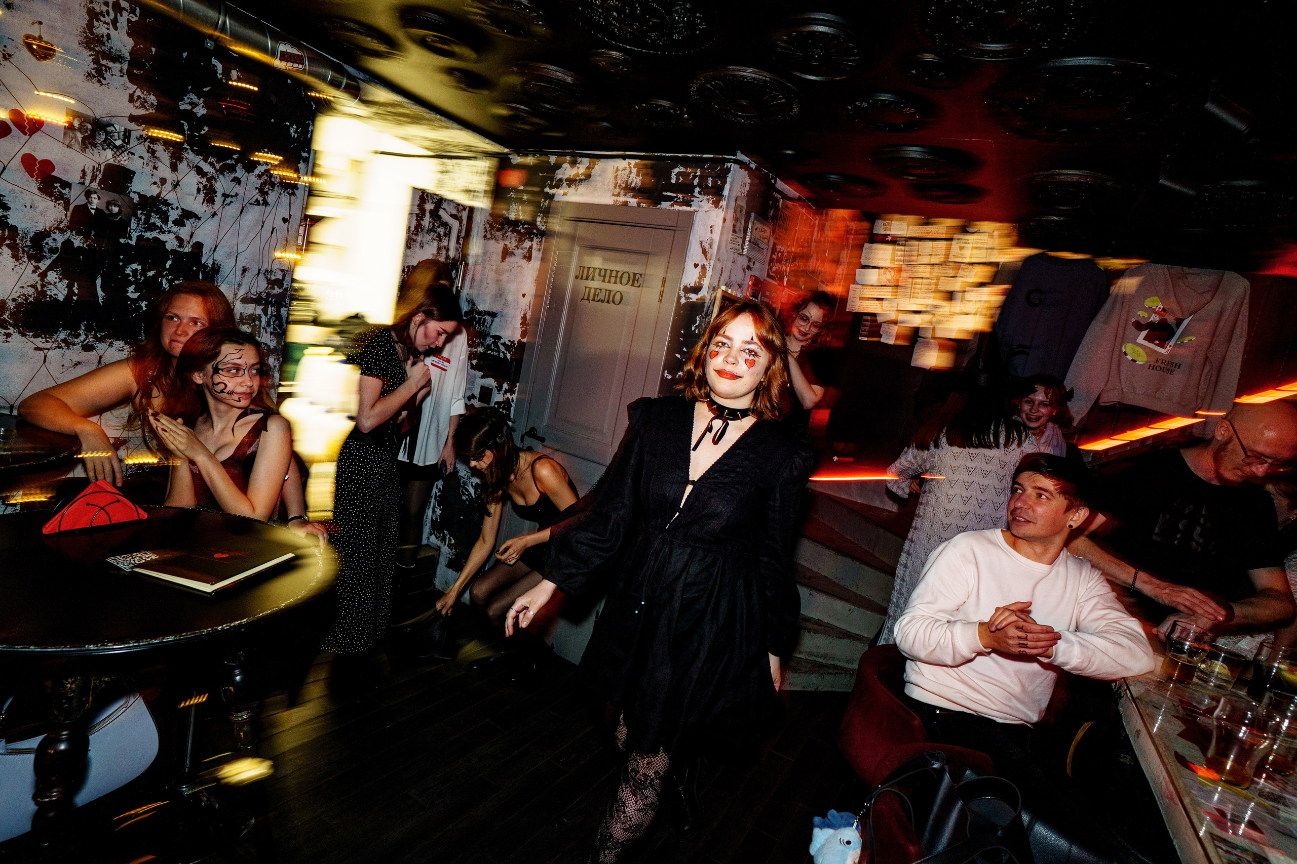 Halloween party. Бар разбитых сердец. Концертный и репортажный фотограф в Санкт-Петербурге Слава Пахомов