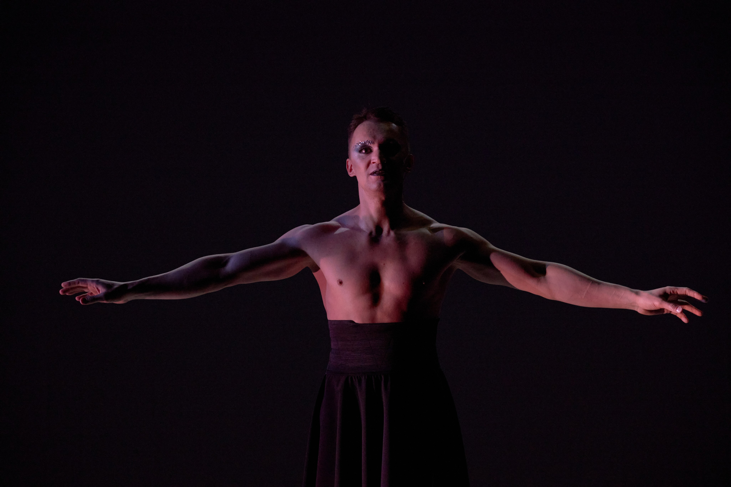 Спектакль «Демон». Художник по свету Максим Сергачев