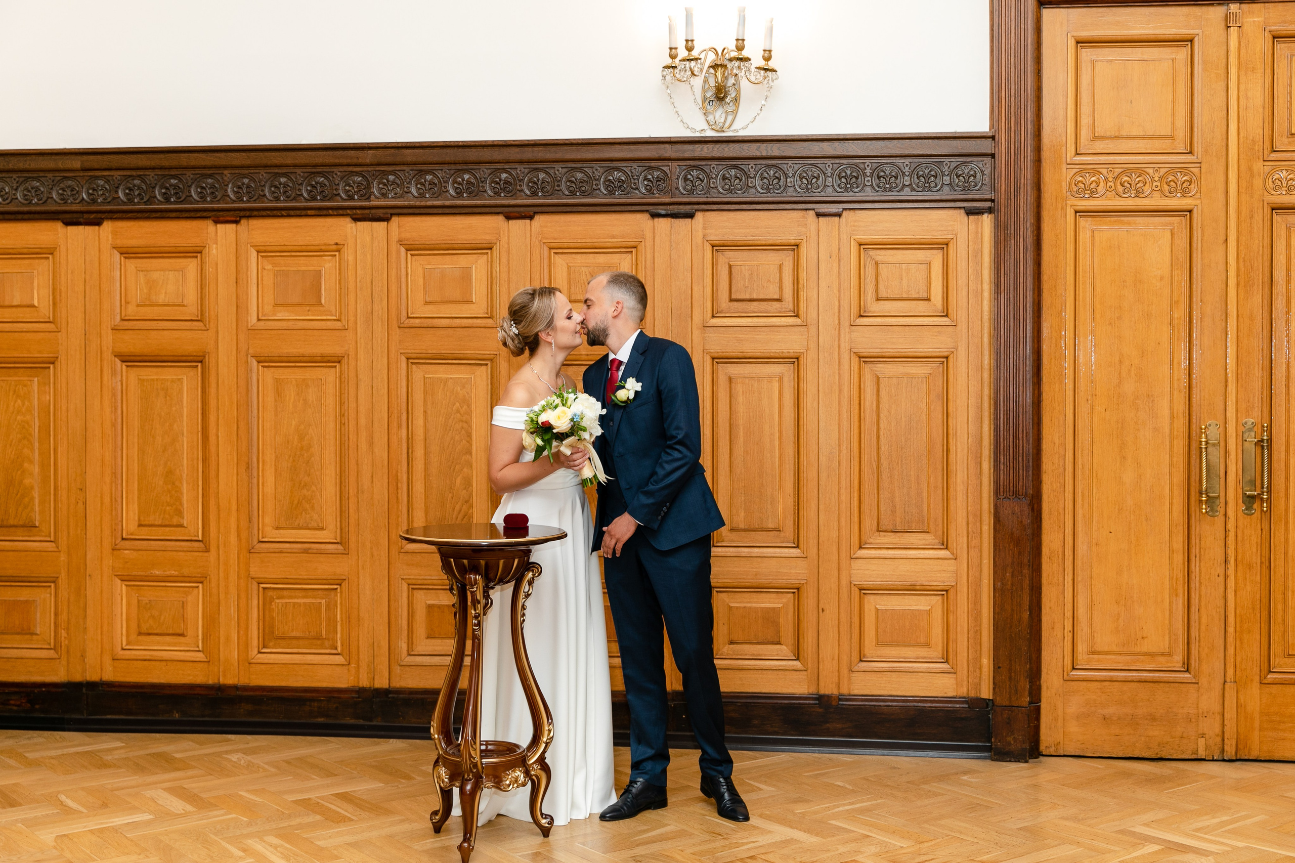 Артём и Наталья. Фотограф FOTOBANKA