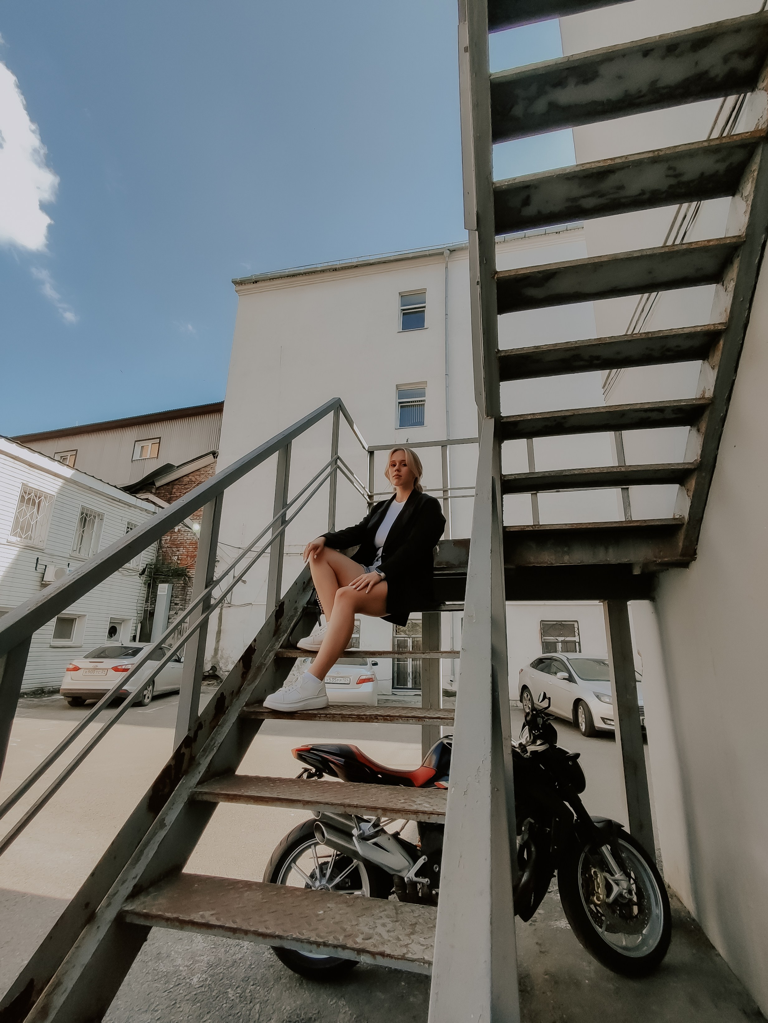 Юлия. Мобильная съёмка. Фотограф Регина Крикунова г. Красноярск