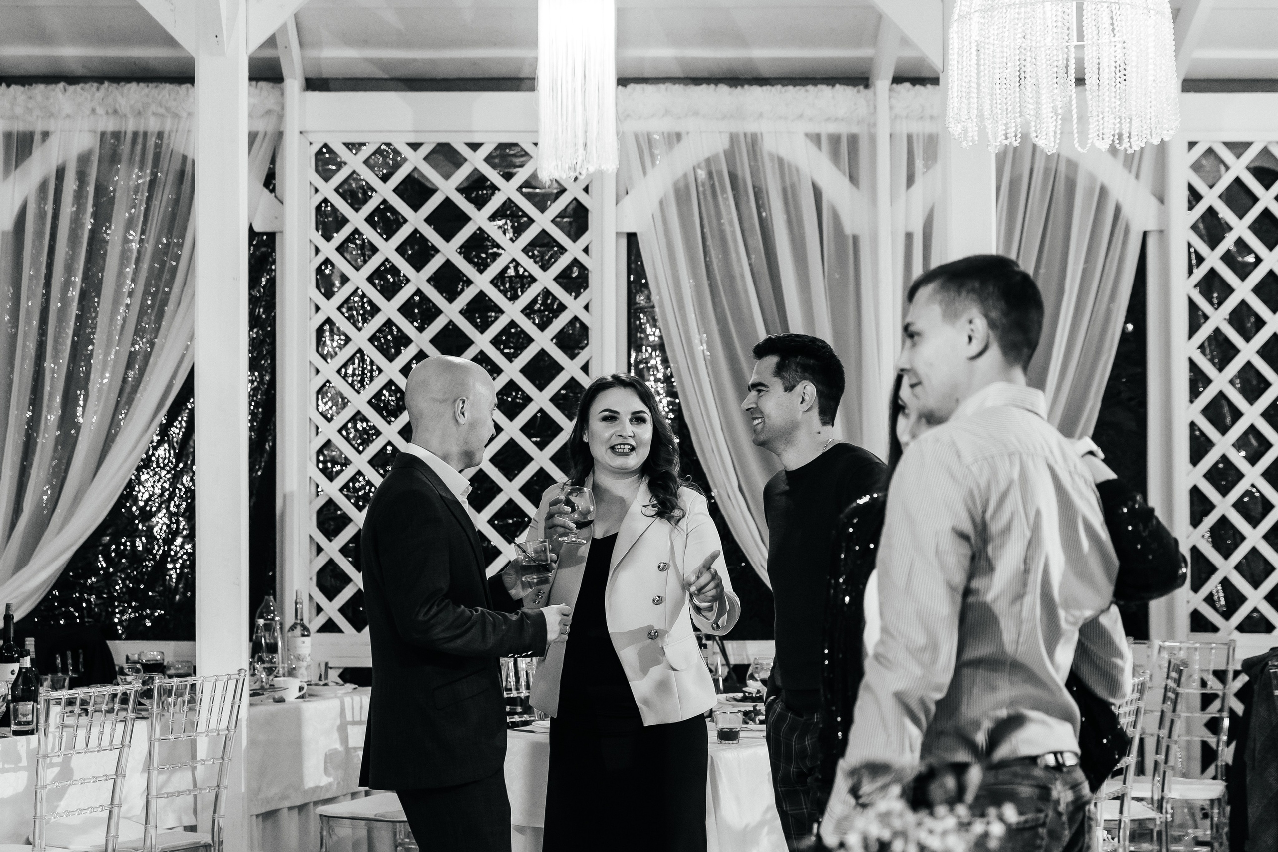 Михаил и Александра. День 2 — с друзьями. 18.09.21. Свадебный и Семейный фотограф г. Ижевск Гульназ Солдатова. Гульназ фото