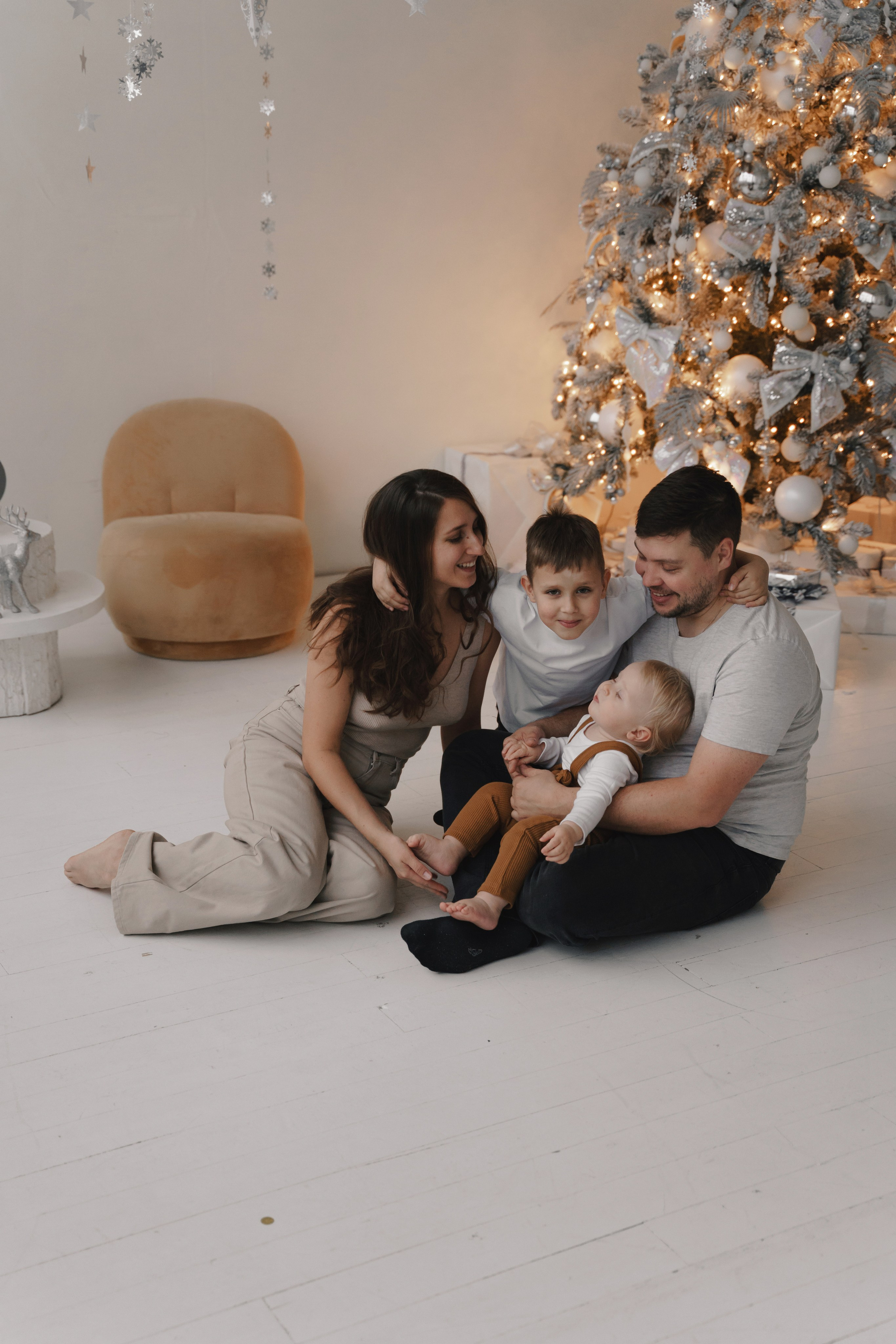 Лейла и Михаил. Семейная. Фотограф в Новосибирске. Ефимова Анастасия