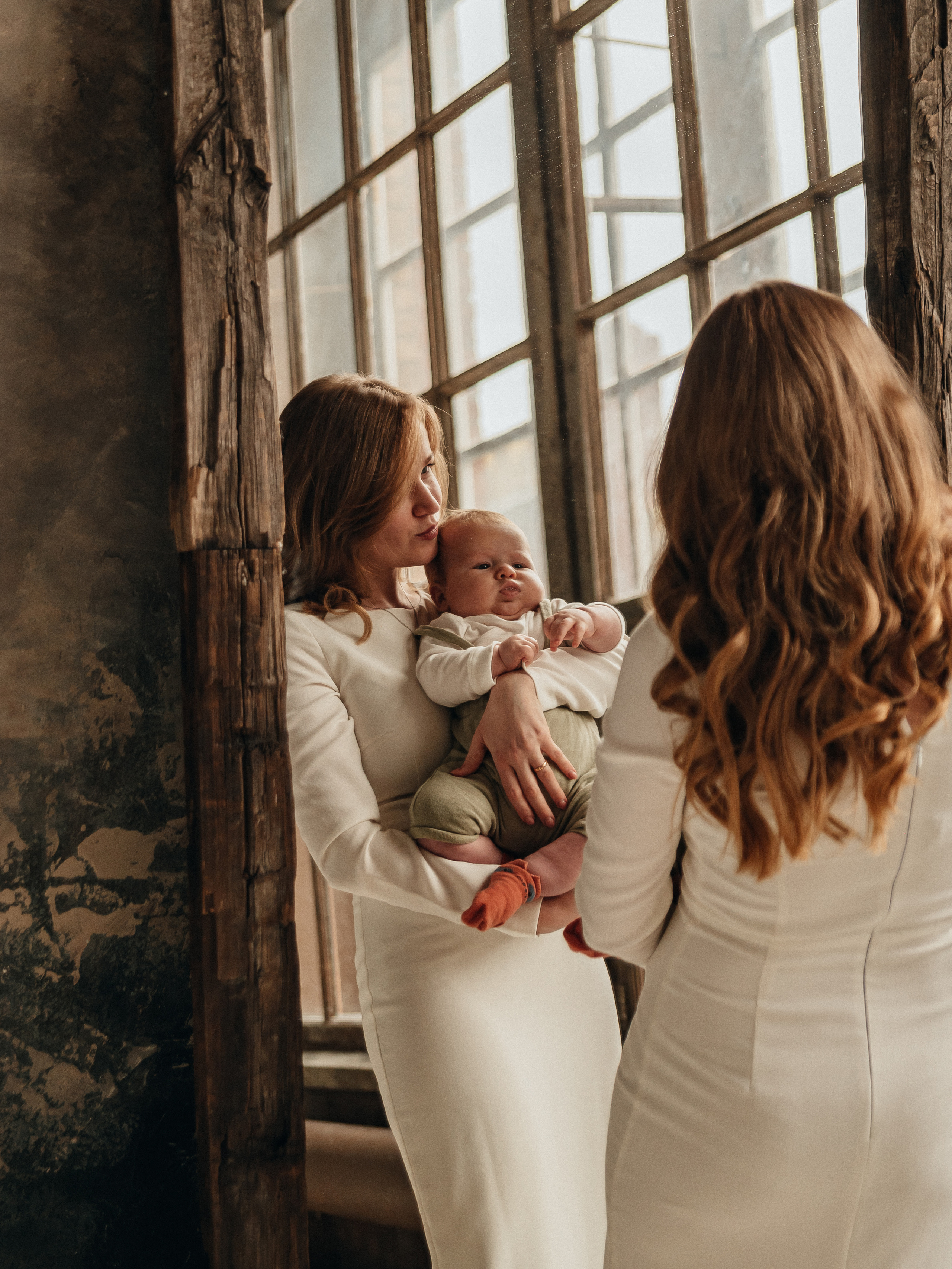 Семейная фотосессия в студии. Фотограф Москва