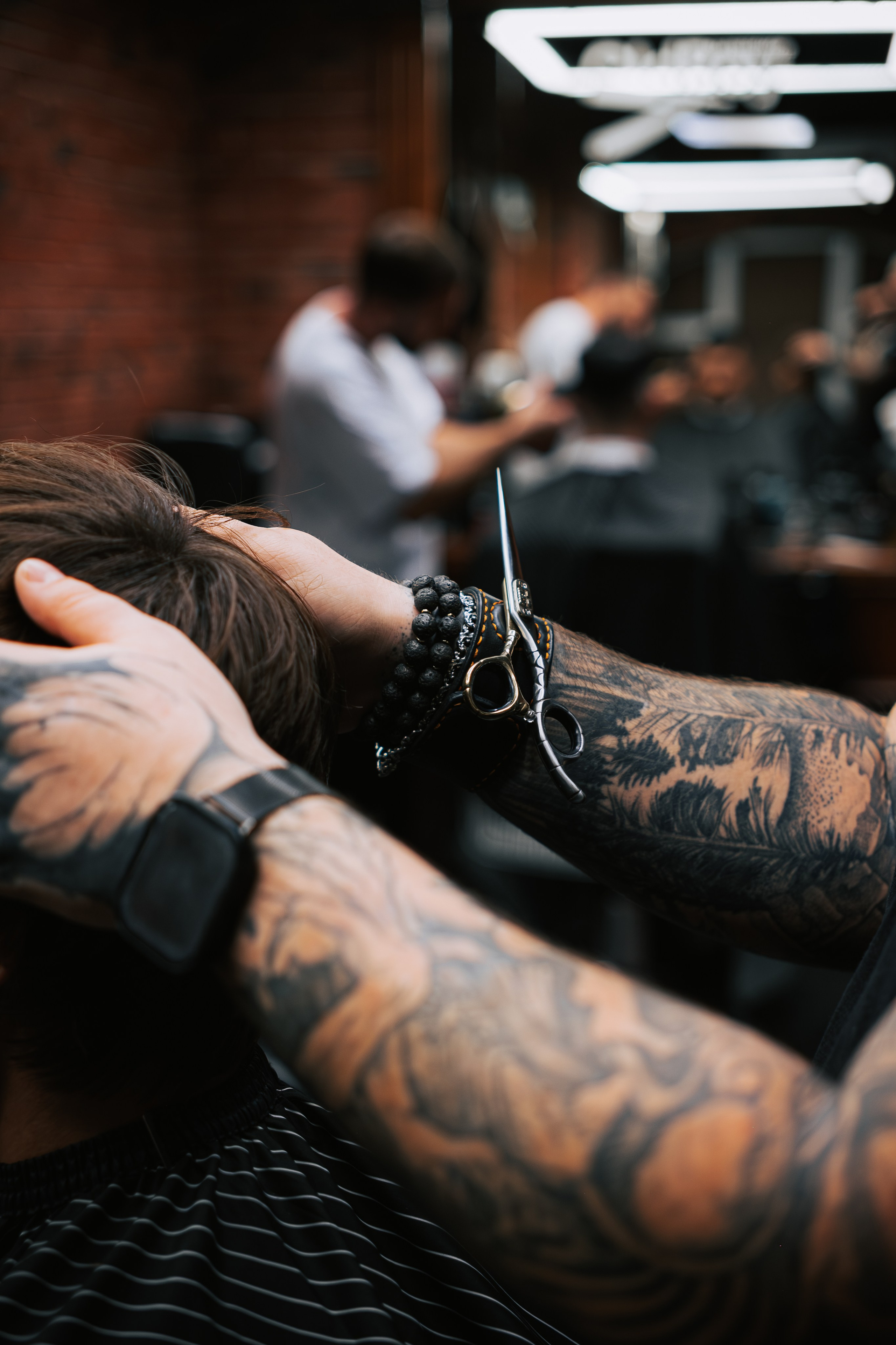 Контент-съемка барбершоп OLDBOY. Коммерческий и Портретный Фотограф Симферополь Крым Максим Махо