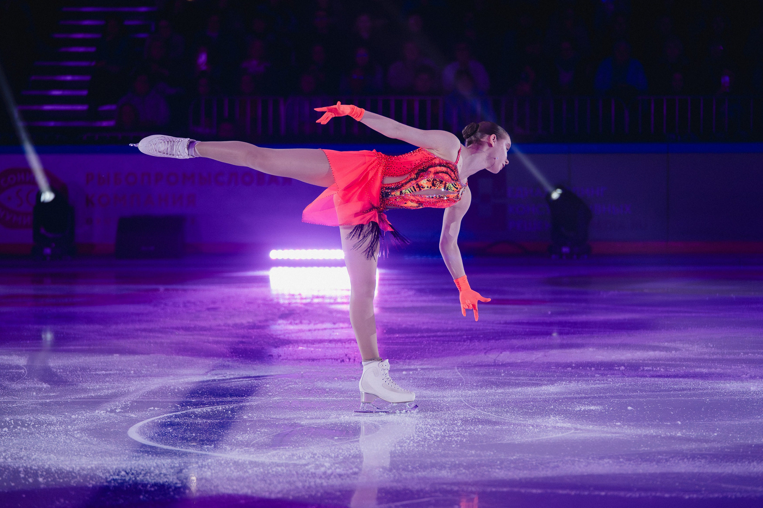 Шоу Этери Тутберидзе в Новосибирске. Воробьева Ксения — Спортивный и танцевальный фотограф Новосибирск