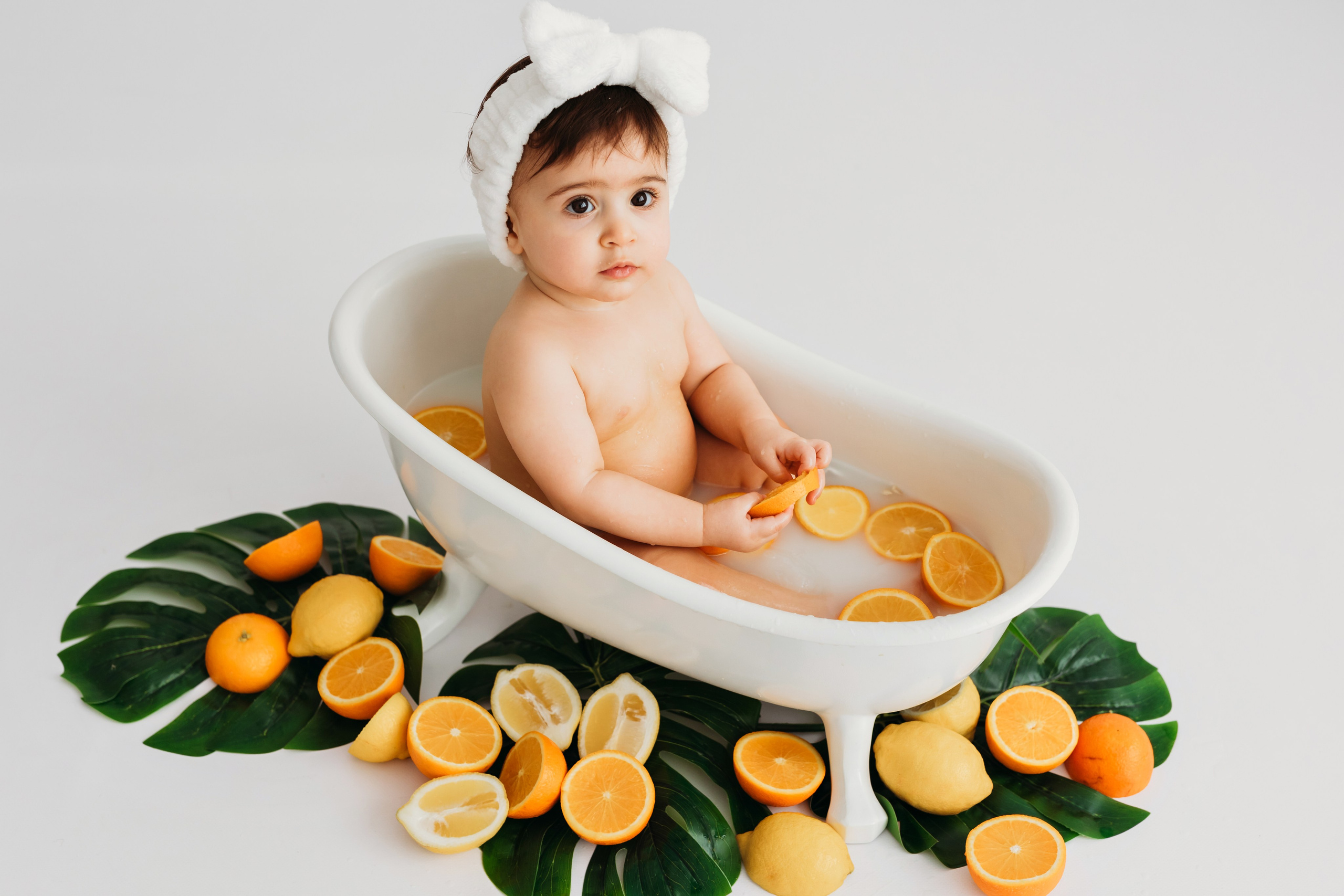 Ванночки годик. Профессиональная детская и семейная фотостудия в Краснодаре