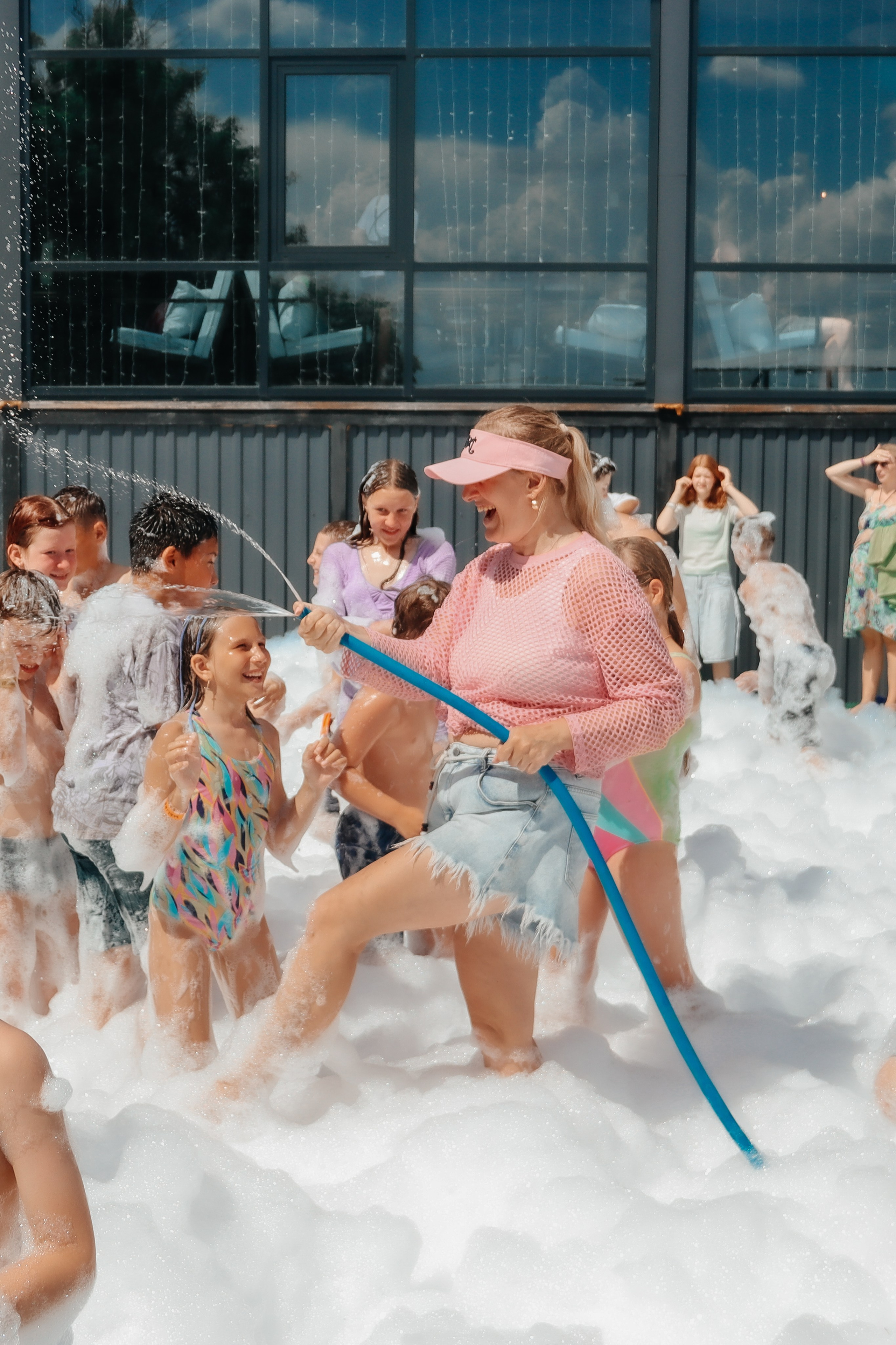 Пенная вечеринка/13.06.2026/Малибу. Семейный и детский фотограф в Славгороде Анастасия Винс