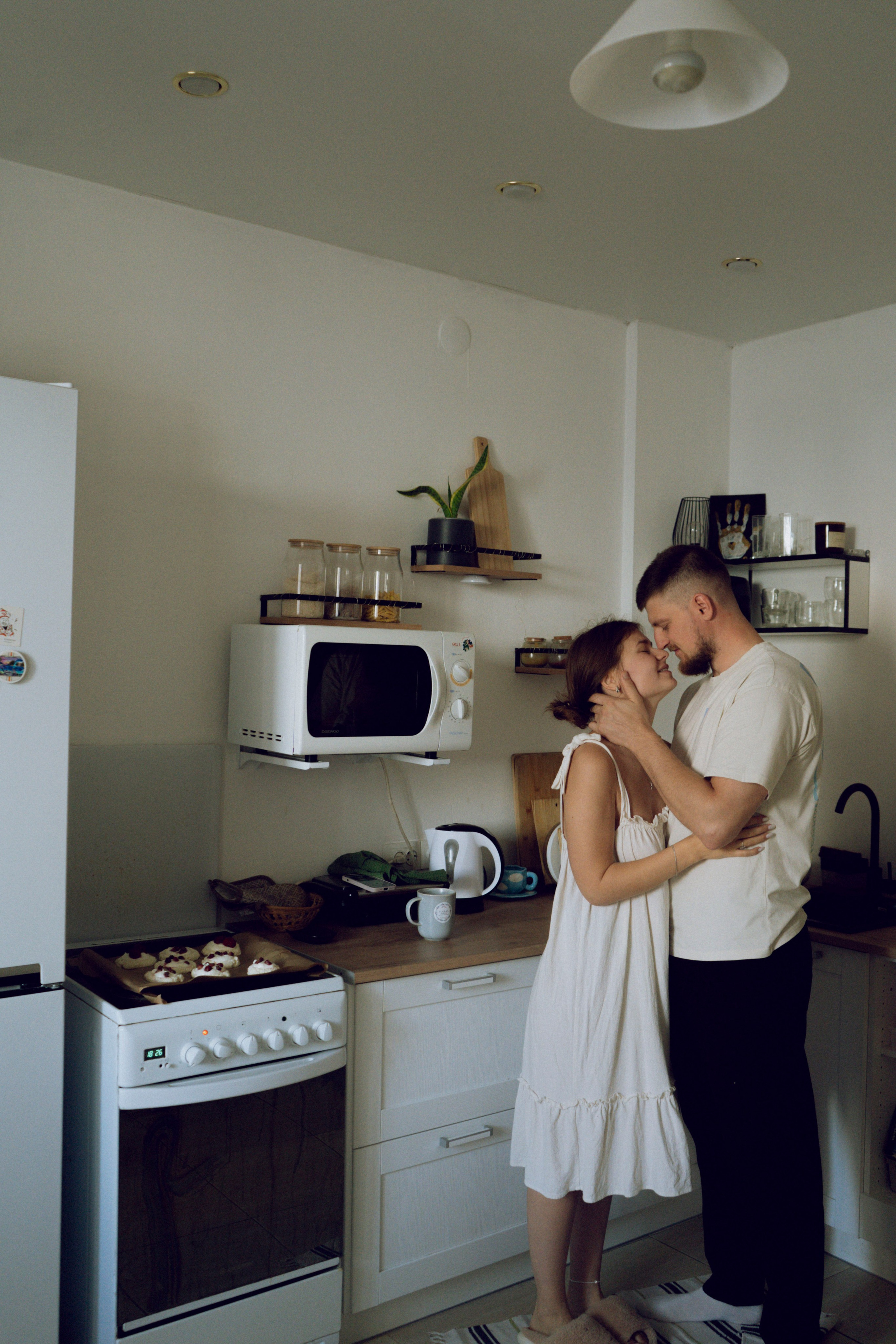 Аня и Рома, дом — Парная фотосессия дома — Xeni Photography. Xeni Photography