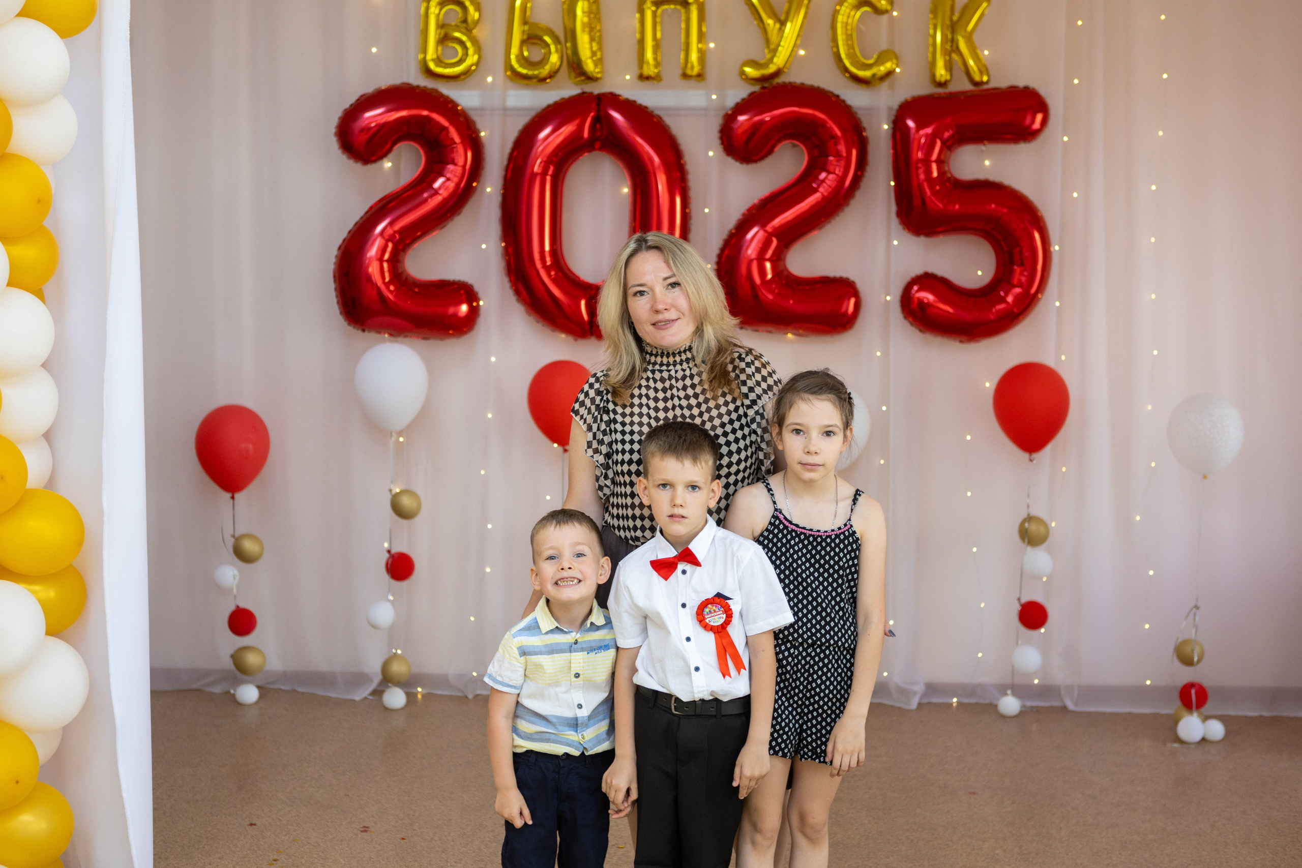 Выпускной в детскому саду 2025 год. Свадебный и предметный фотограф Ренат Каламперов