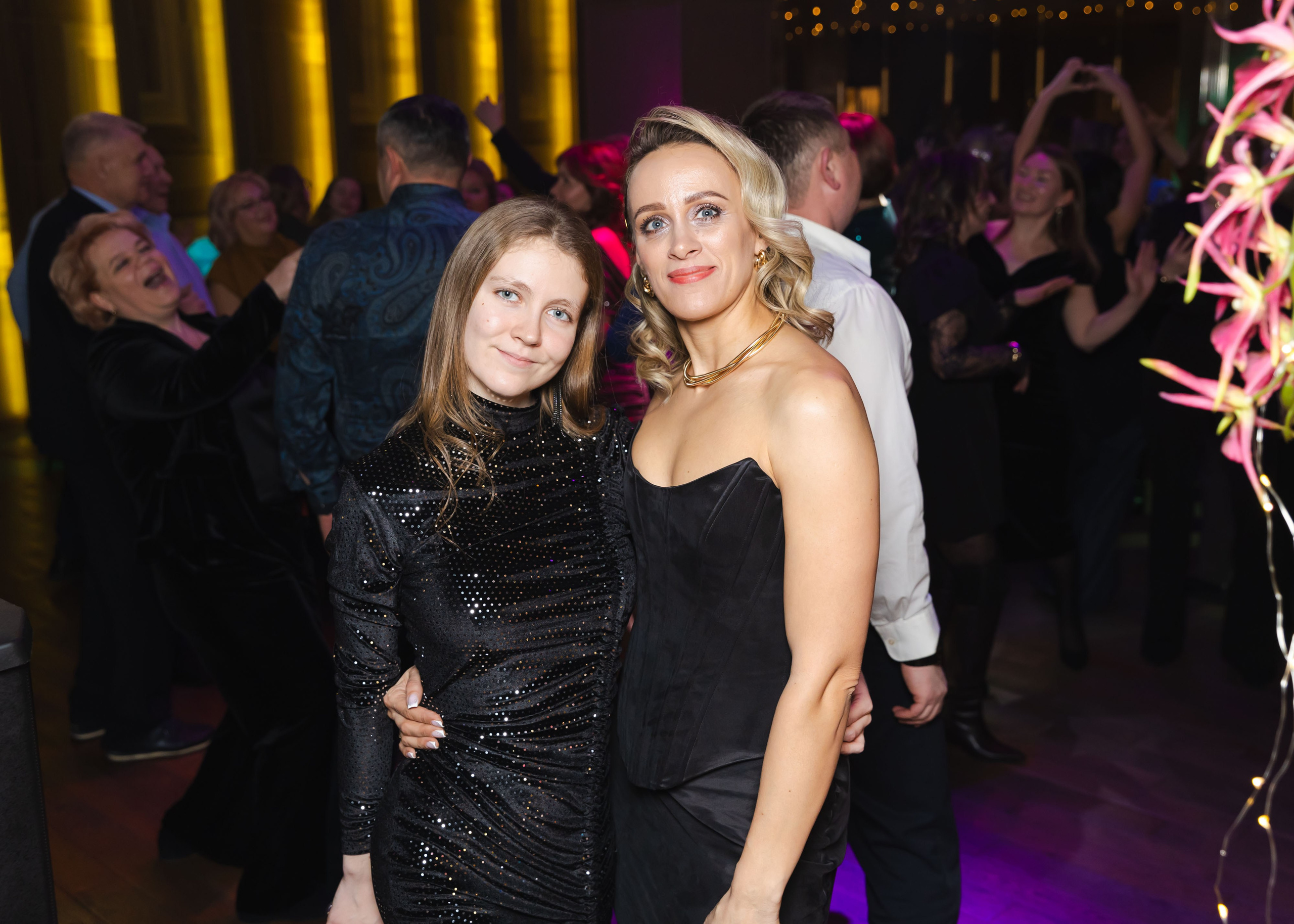 Предновогодка кипарис 2025. ФОТОГРАФ ВИНОГРАДОВА ДАРЬЯ