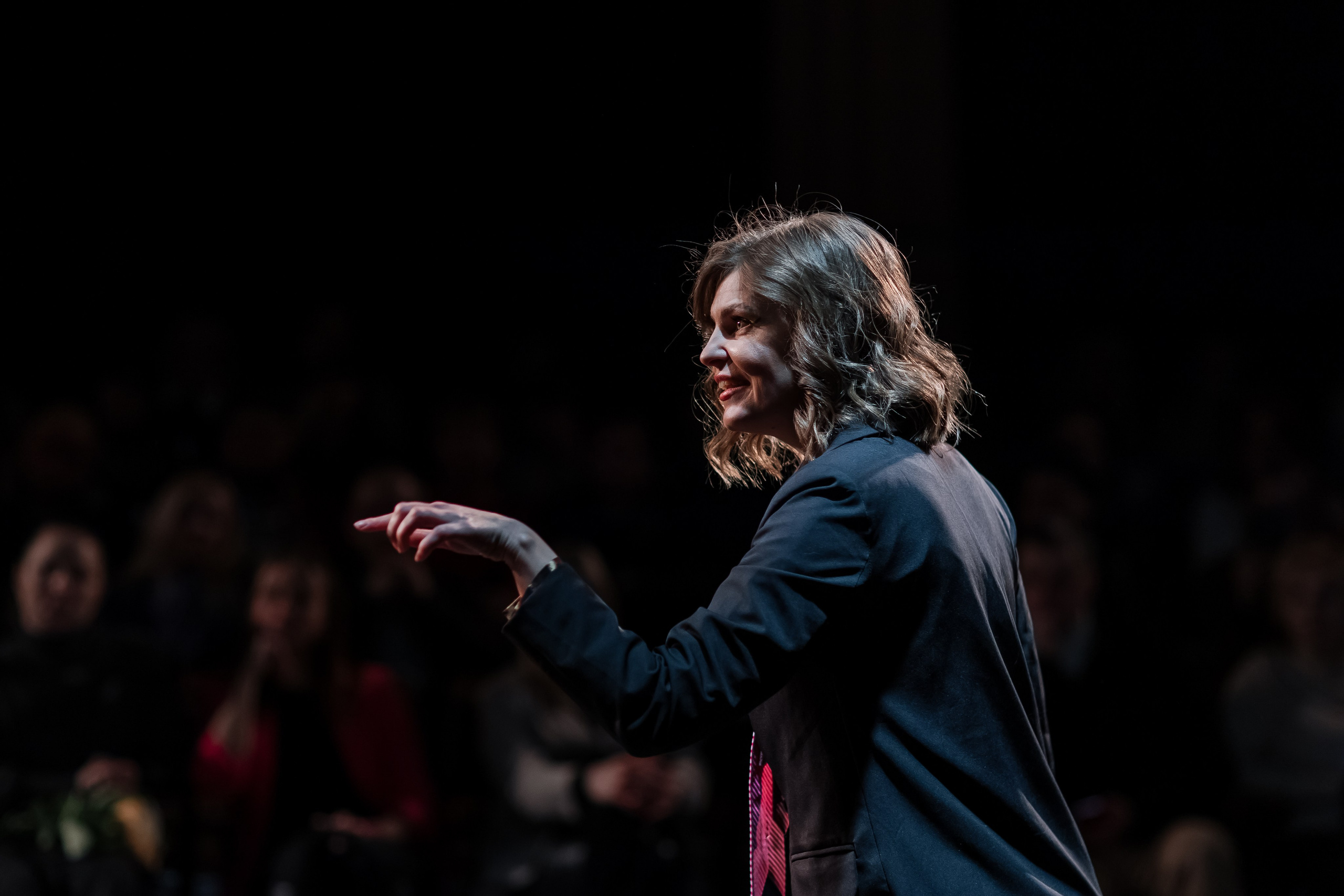 Спектакль. Свадебный фотограф