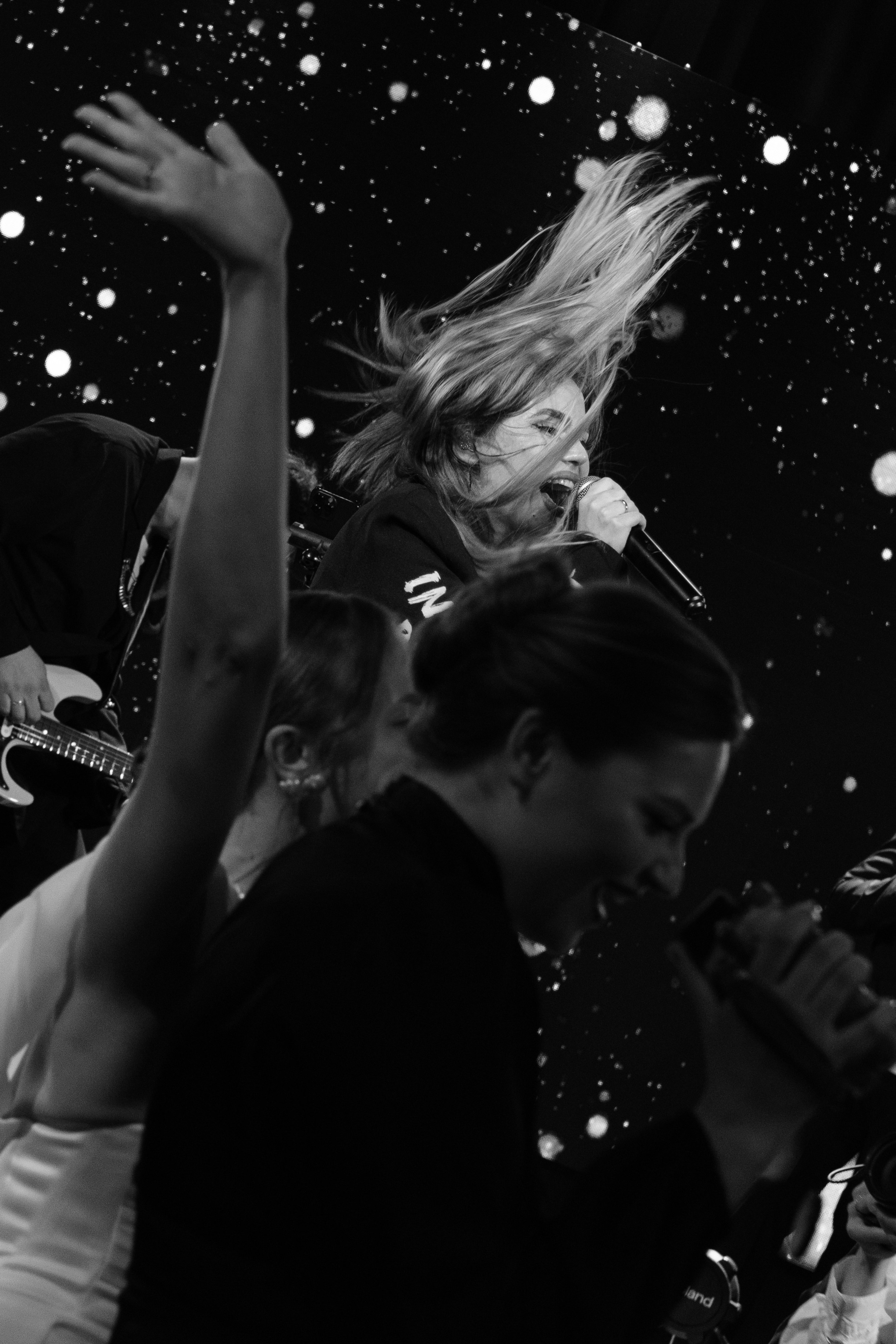 «комфорлабельно и эстетично». Свадебный фотограф Наташа Брифли