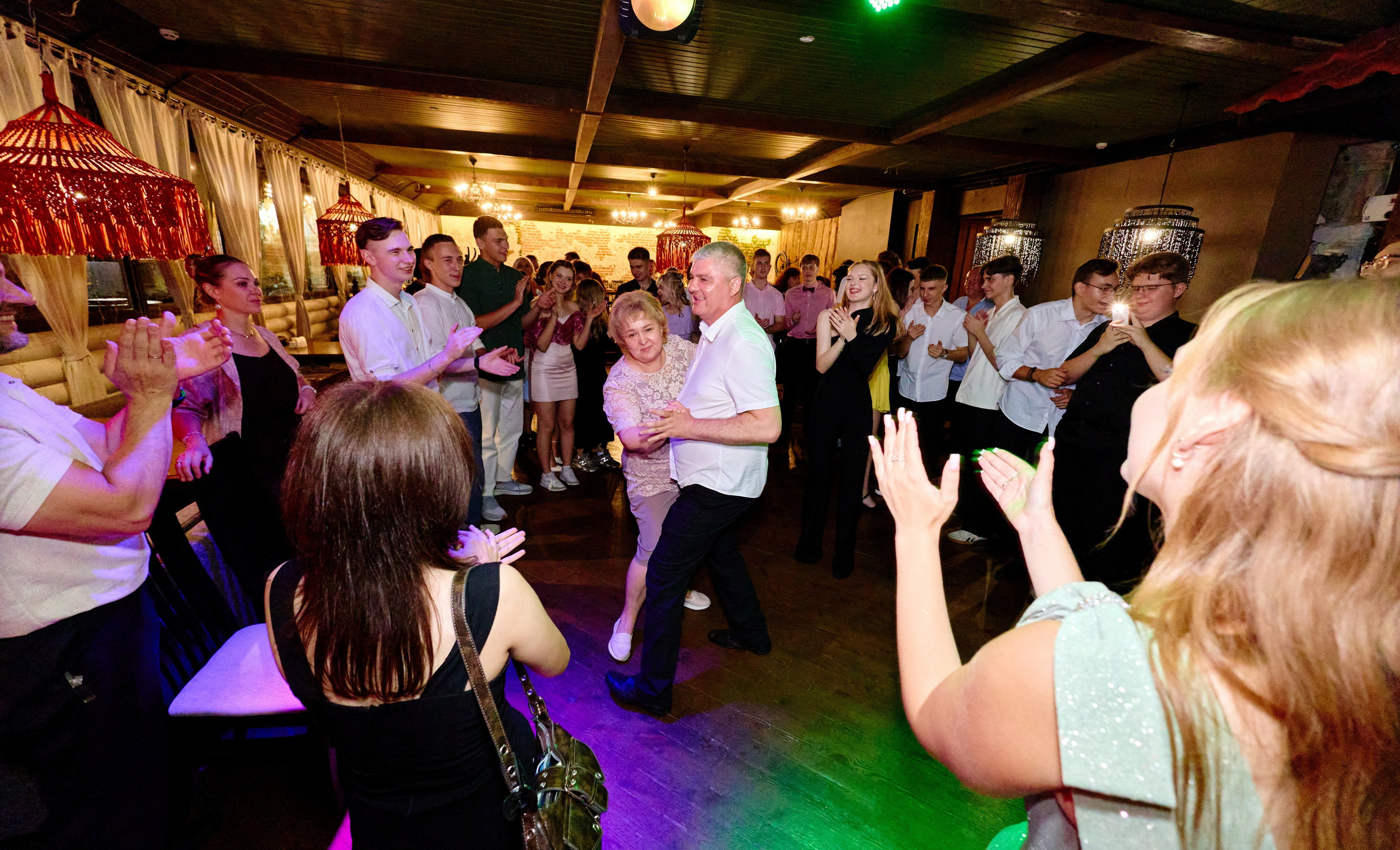 Выпускной 35 Сош. Фотограф Выпускные альбомы Таганрог Сергей Коробченко