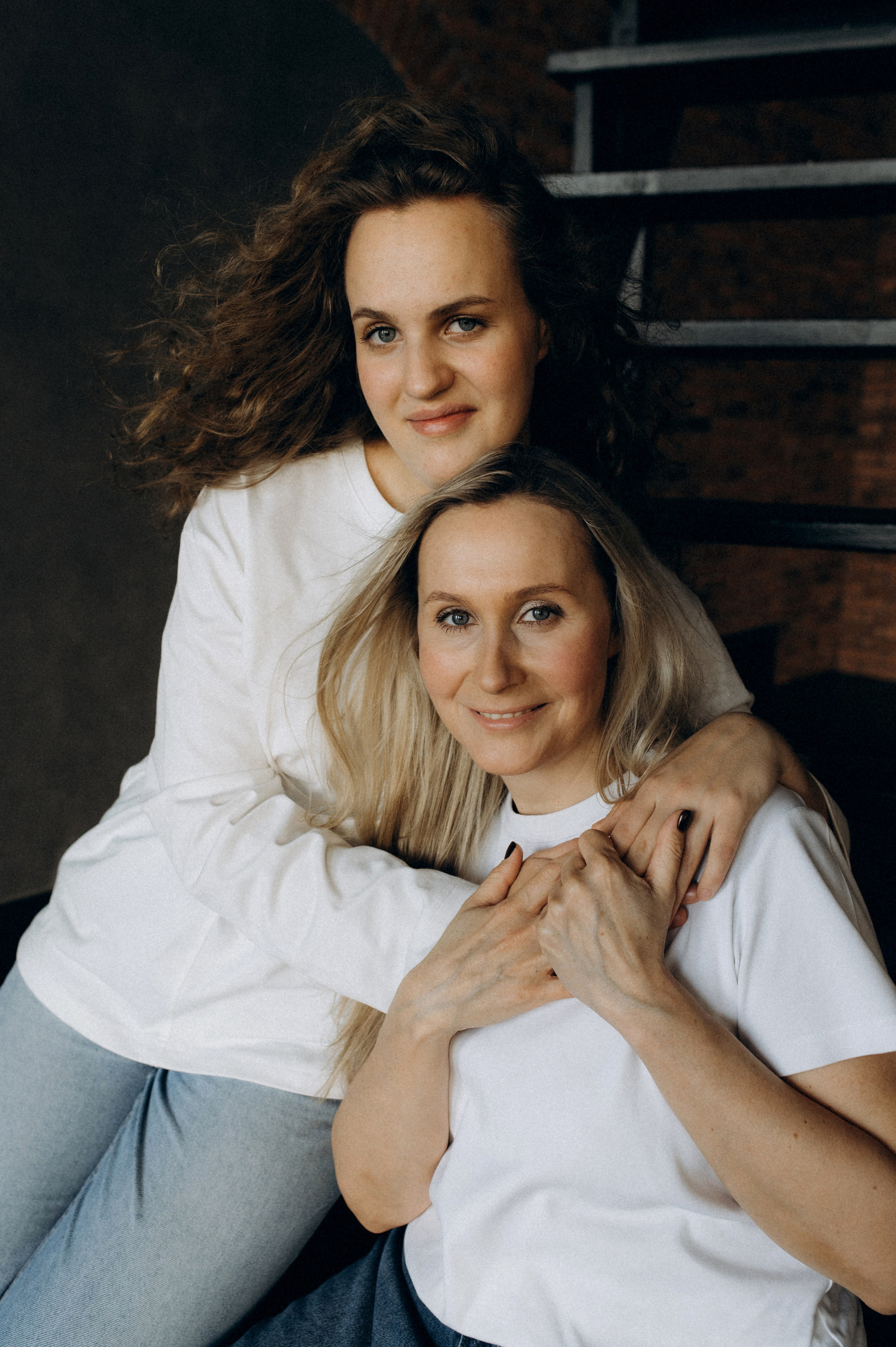 Фотосессия большой семьи в студии. Семейный фотограф в Новосибирске Женя Индрикова