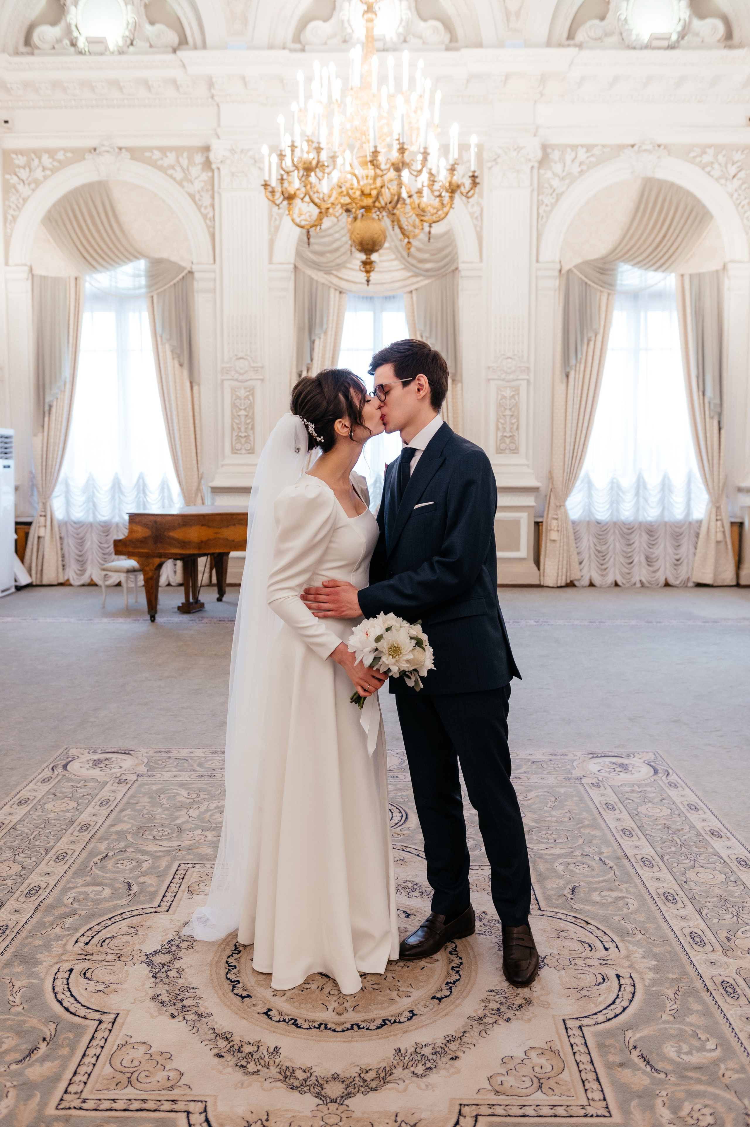 Свадебная фотосессия Артема и Саши в Санкт-Петербурге. Свадебный и индивидуальный фотограф Никита Роут | Москва