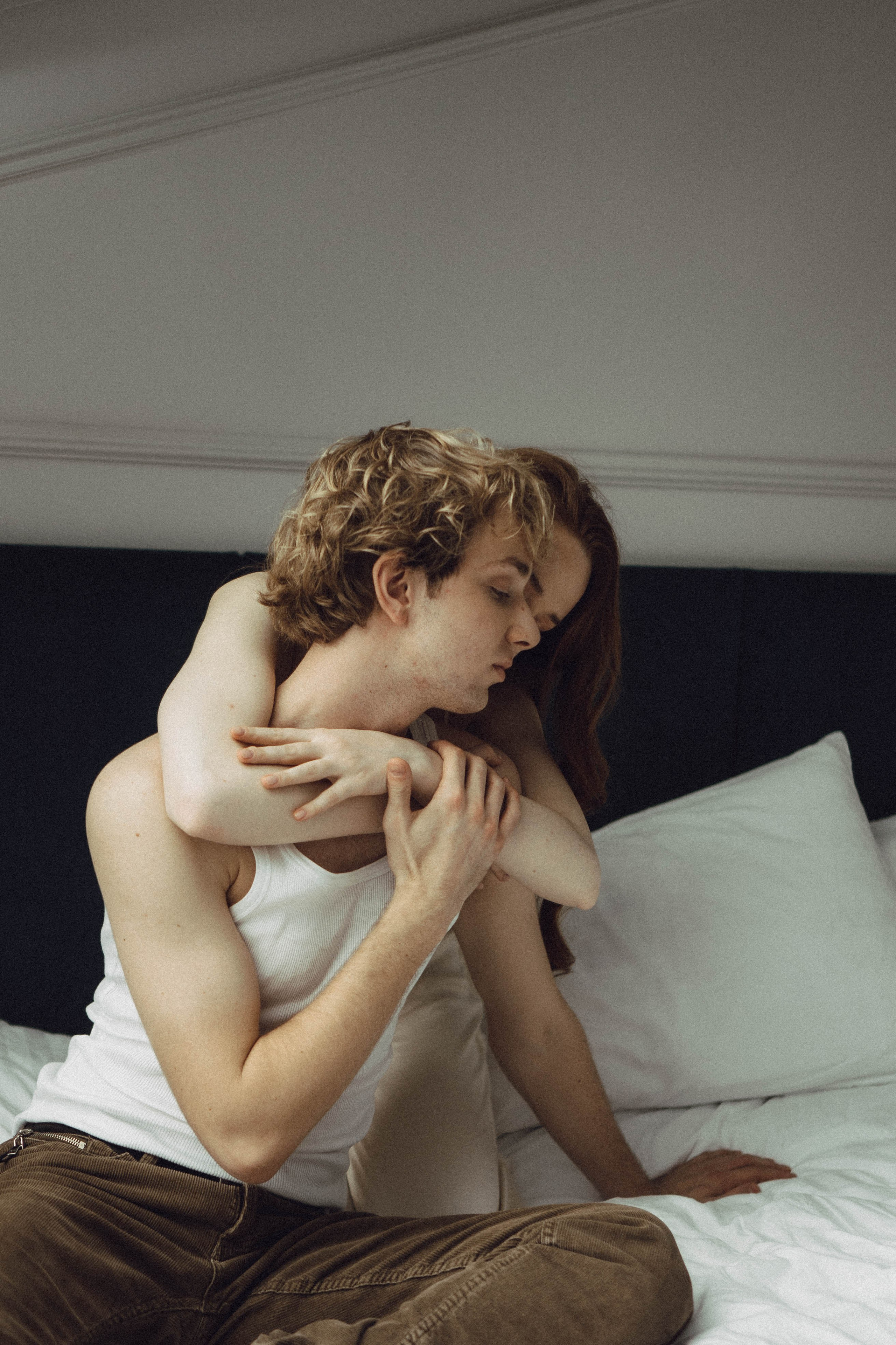 СВАДЕБНАЯ СЬЕМКА В ОТЕЛЕ. СБОРЫ ЖЕНИХА И НЕВЕСТЫ И ТАКЖЕ ТОР И ПОДГОТОВКА К ПРОГУЛКЕ. Профессиональный фотограф, Санкт-Петербург — Виктория Богомолова