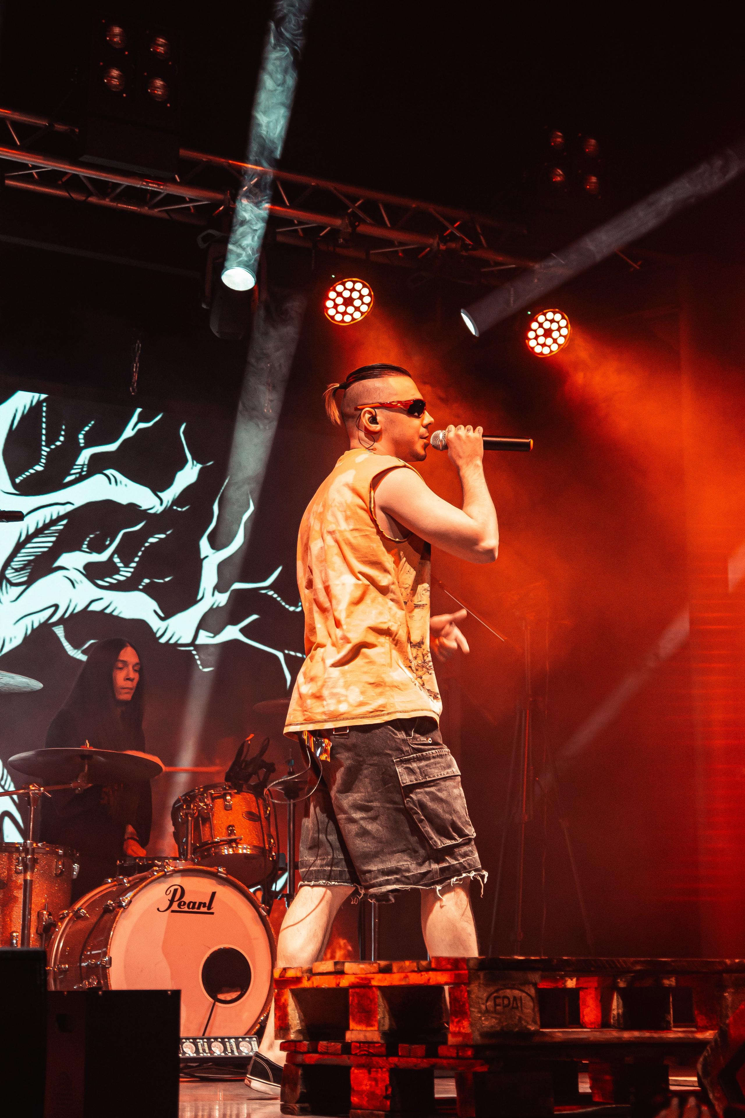 DEBRY, Пилот, 06.12.2025. Фотограф Регина Крикунова г. Красноярск