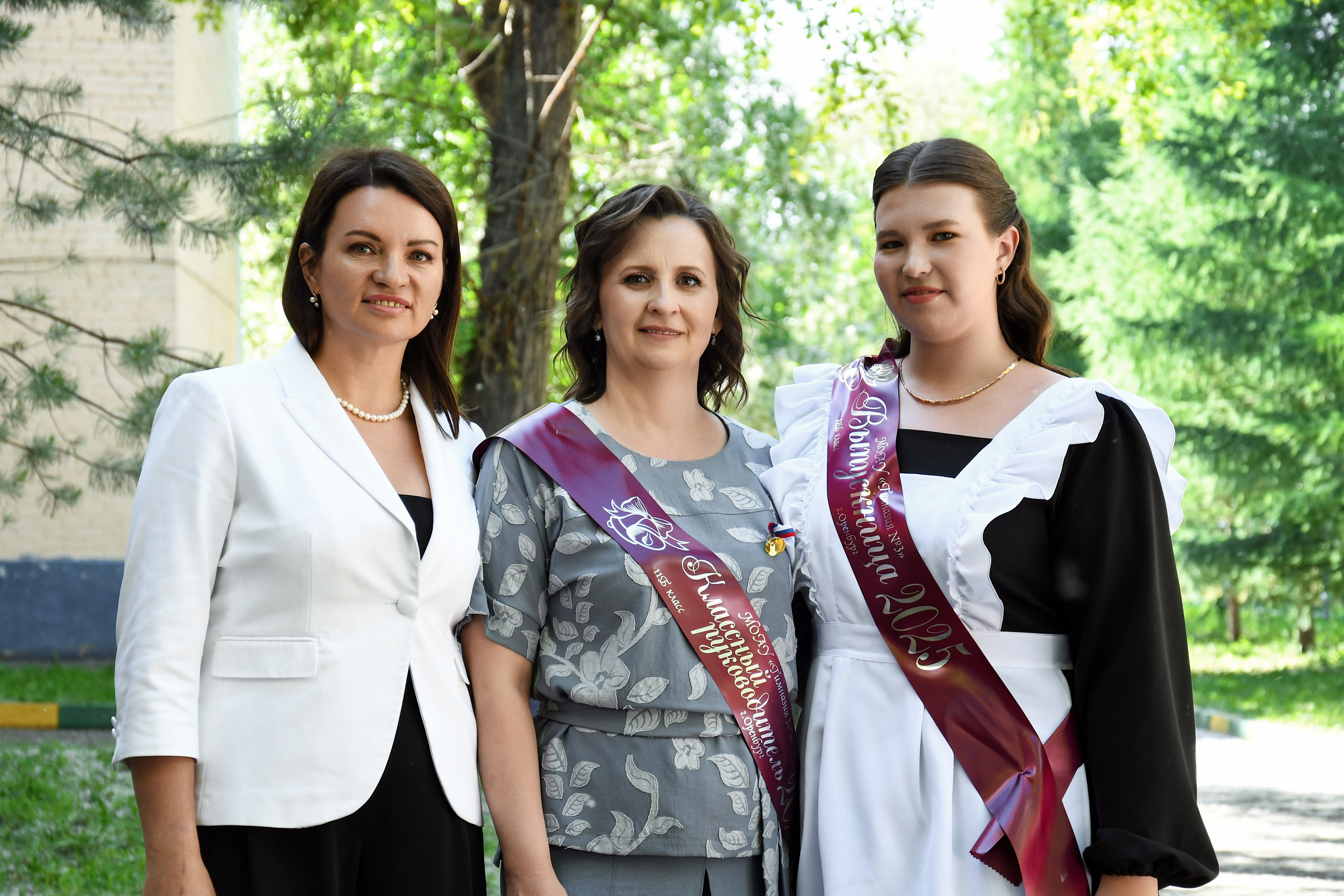 Линейка Гимназия Nº3. Фотограф Оренбург I Кристина Подольская