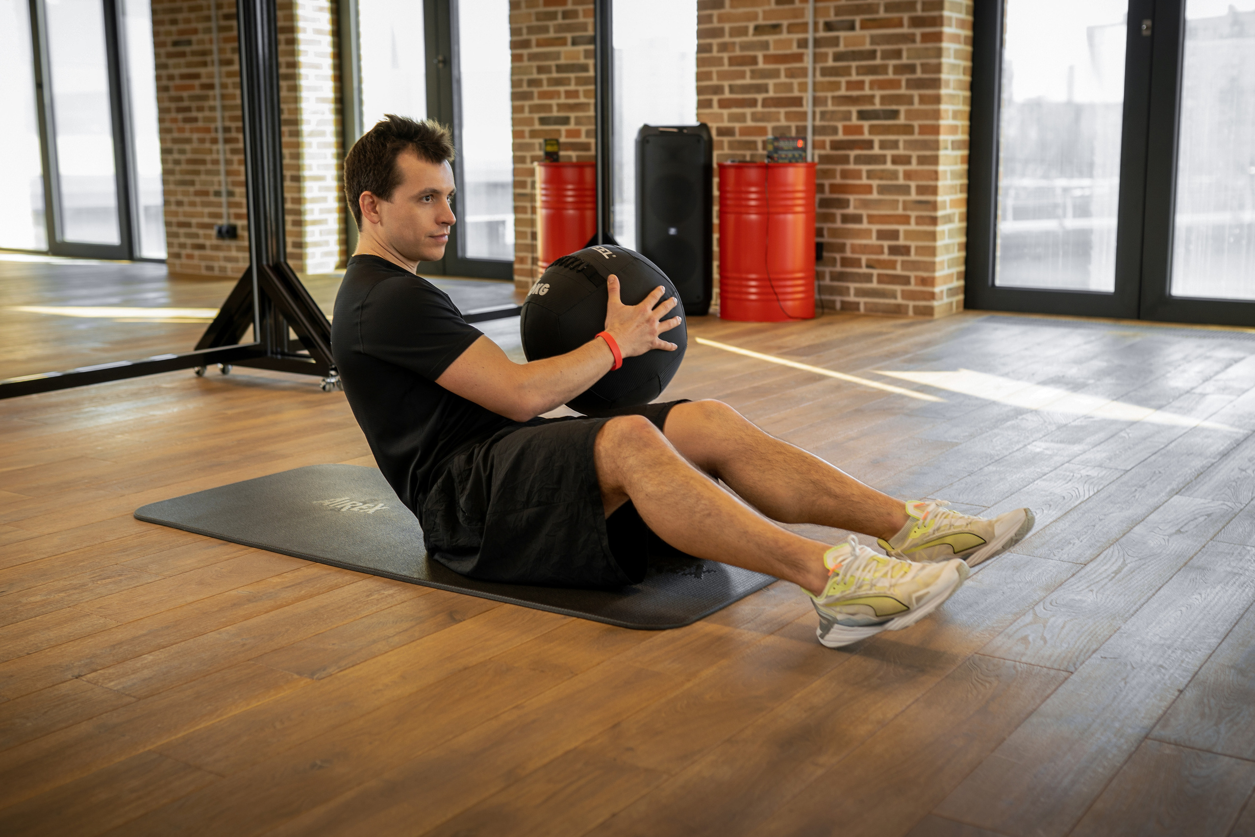 КОНТЕНТ. Фитнес фотограф в Санкт-Петербурге Леонид Тараканов