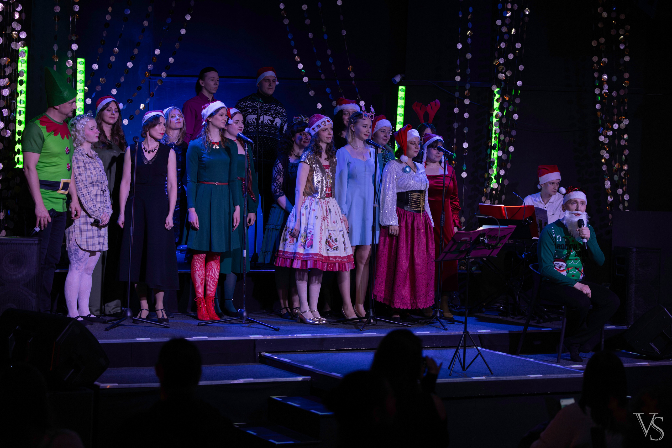 Мюзикл Elf и новогодний концерт Fellowship. Фотограф Виктор Степанов