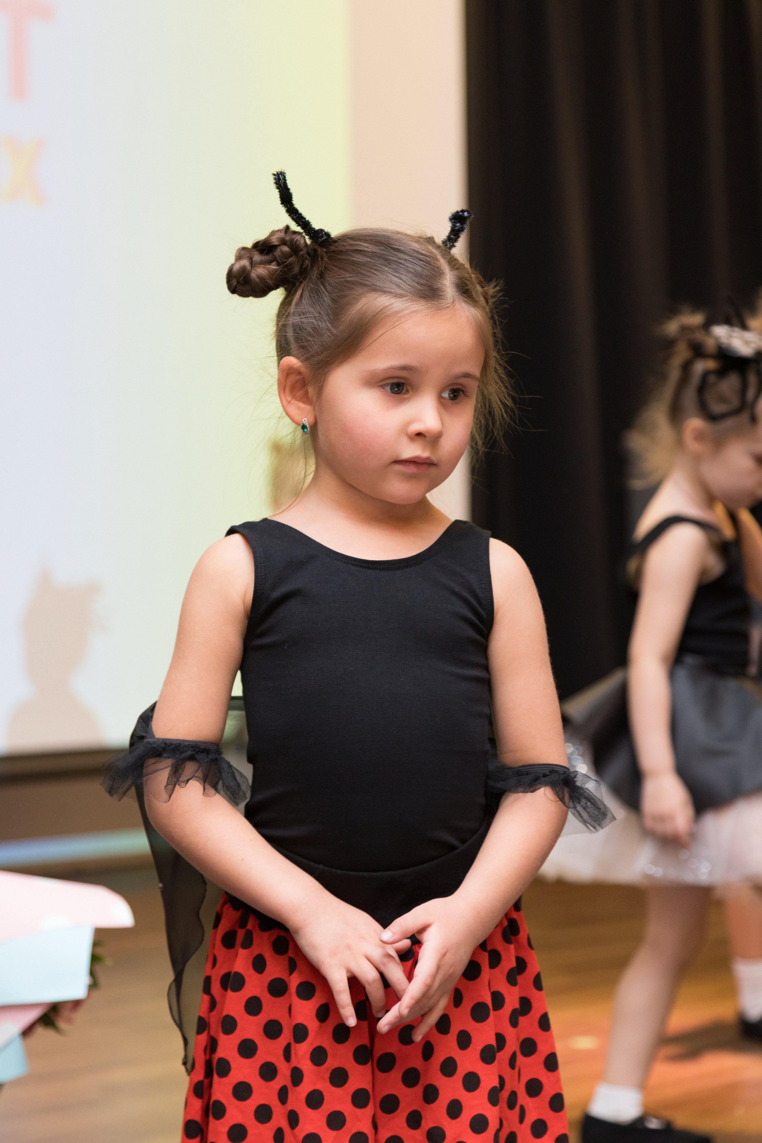 Отчетный концерт танцевального коллектива «ПЕТЕРБУРИКИ». Детский и контент фотограф Надя Волкова Санкт-Петербург