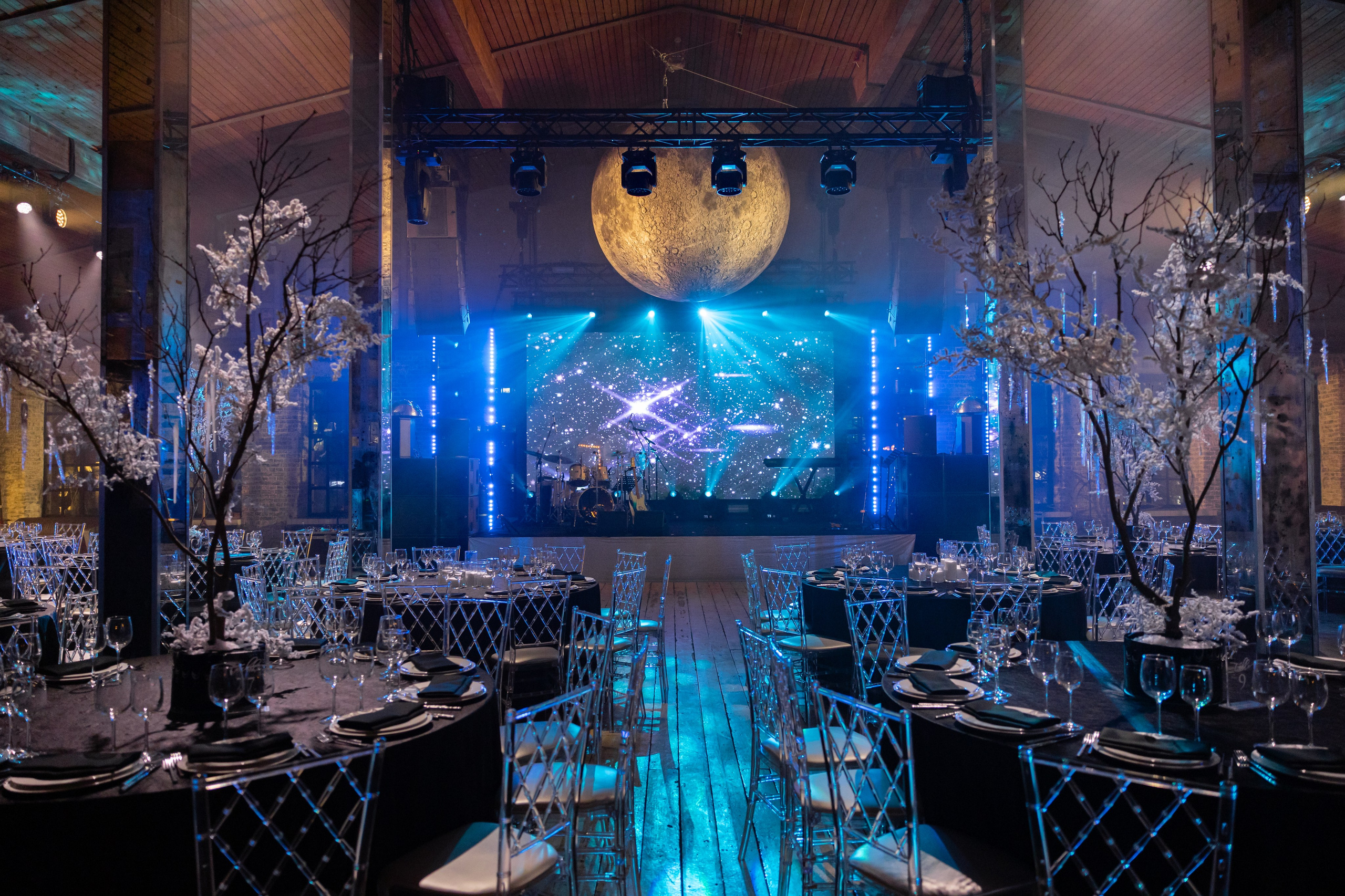 Первый клиентский банк «Сказки на ночь». Агентство по организации мероприятий