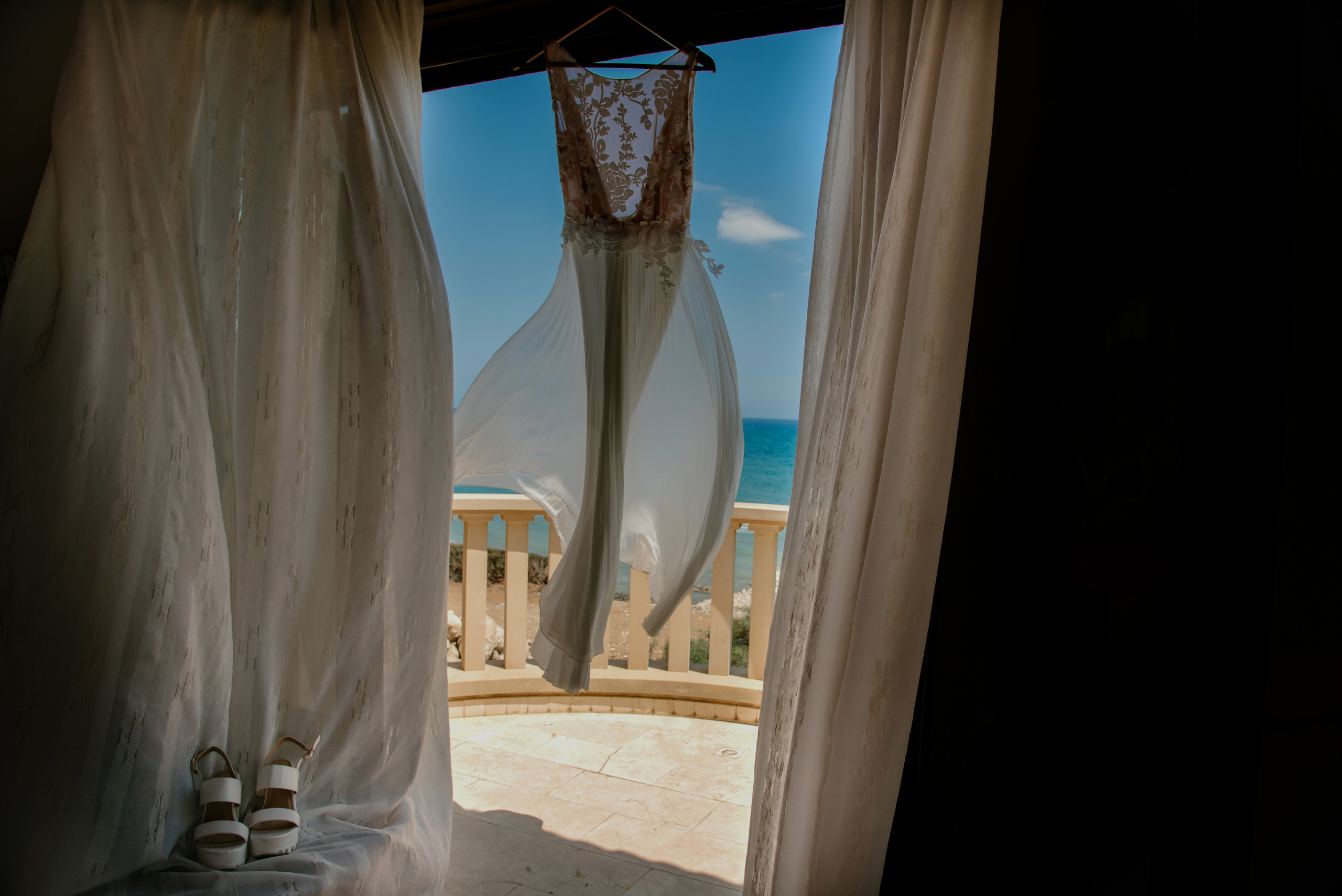 Садьба на Кипре. Свадебный фотограф и видеооператор Андрей Любовинин