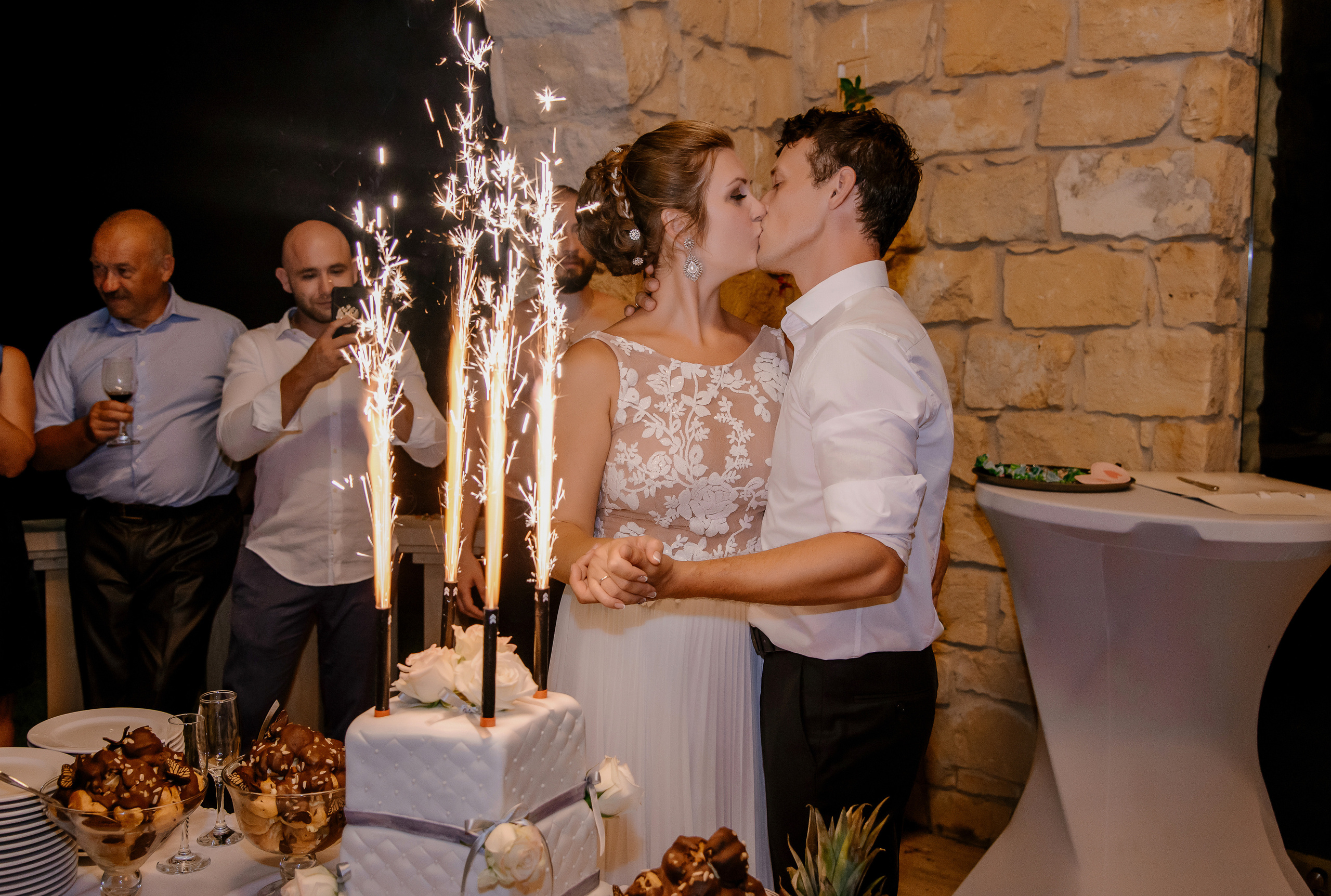 Садьба на Кипре. Свадебный фотограф и видеооператор Андрей Любовинин