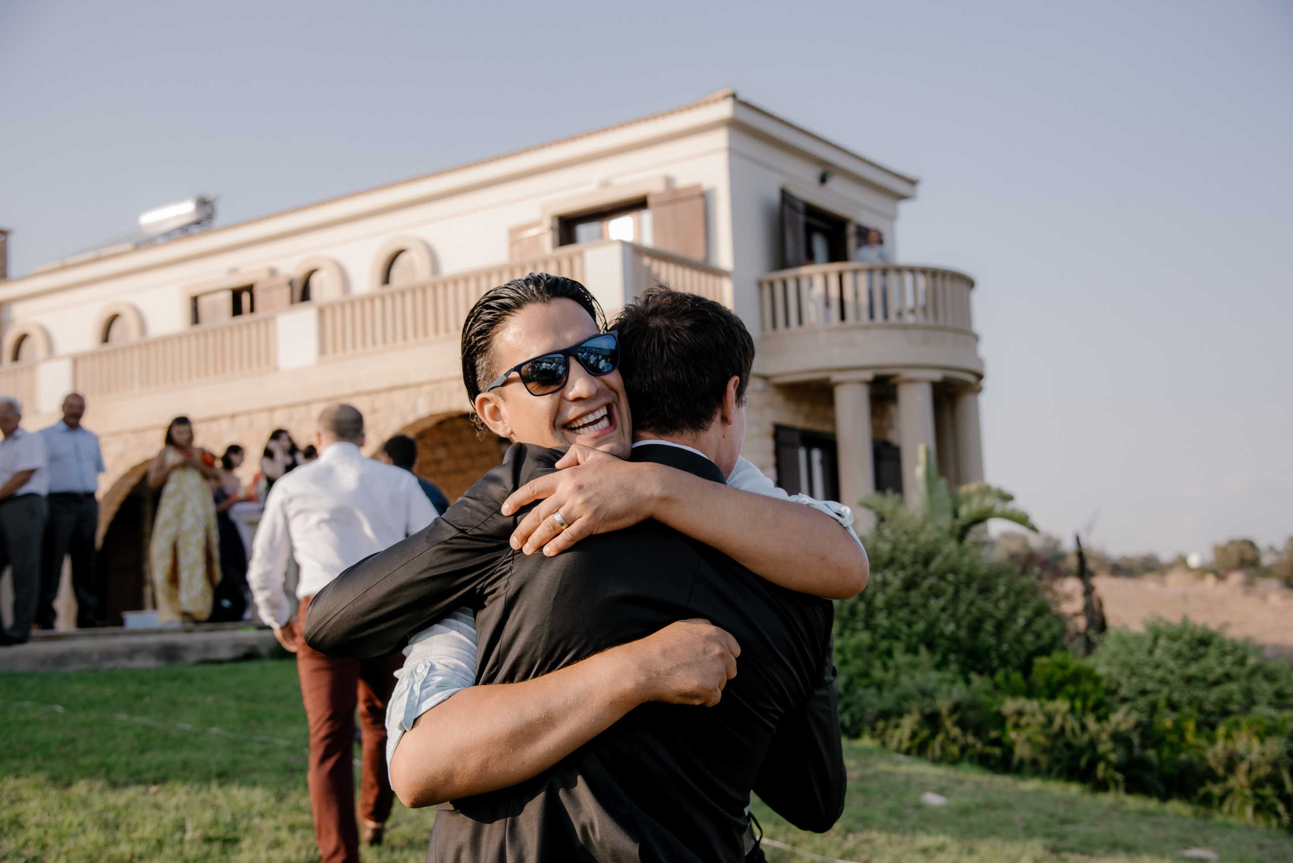 Садьба на Кипре. Свадебный фотограф и видеооператор Андрей Любовинин