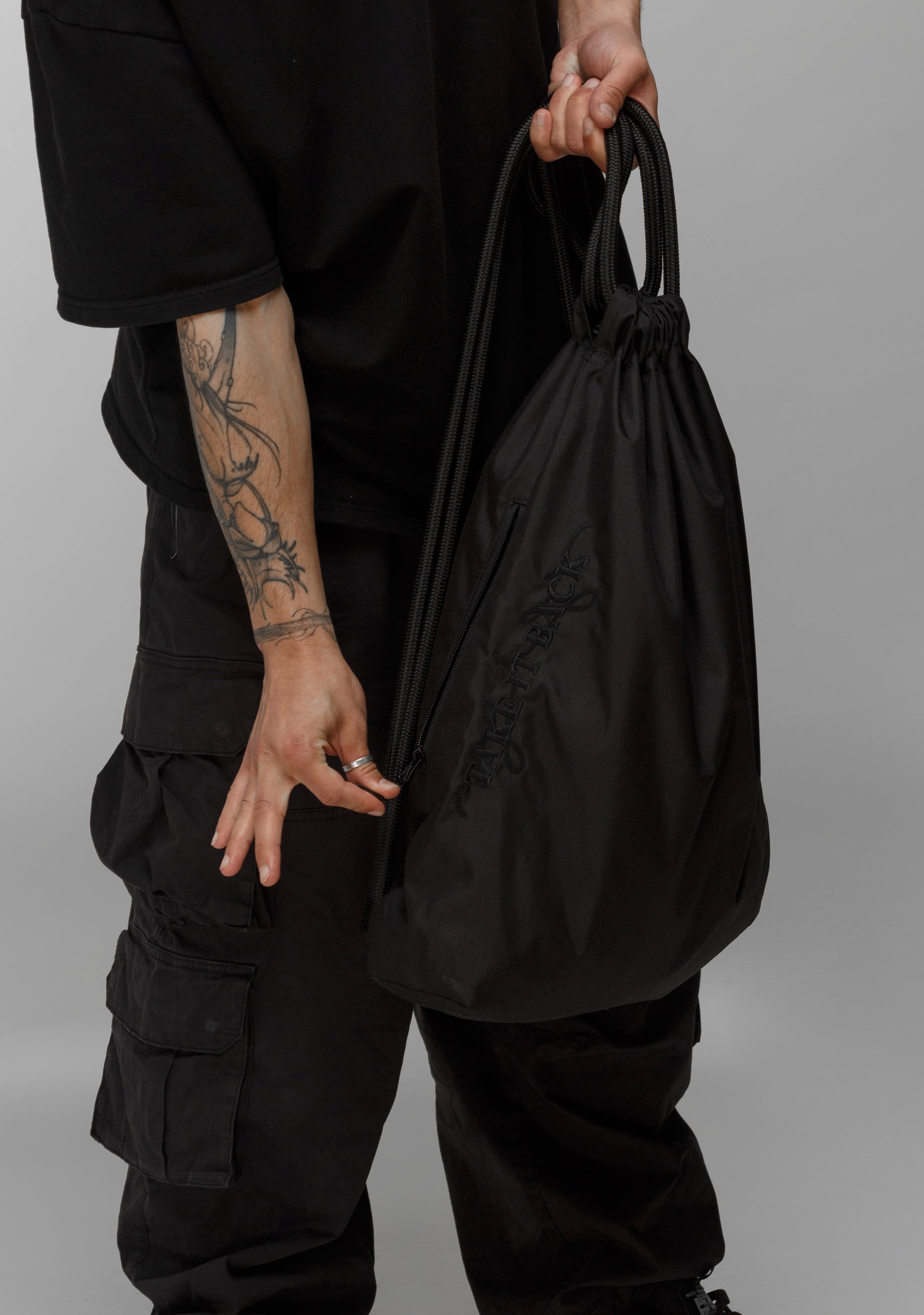 Реклама рюкзаков от Эдгара. Свадебный, предметный и портретный фотограф в Волгограде